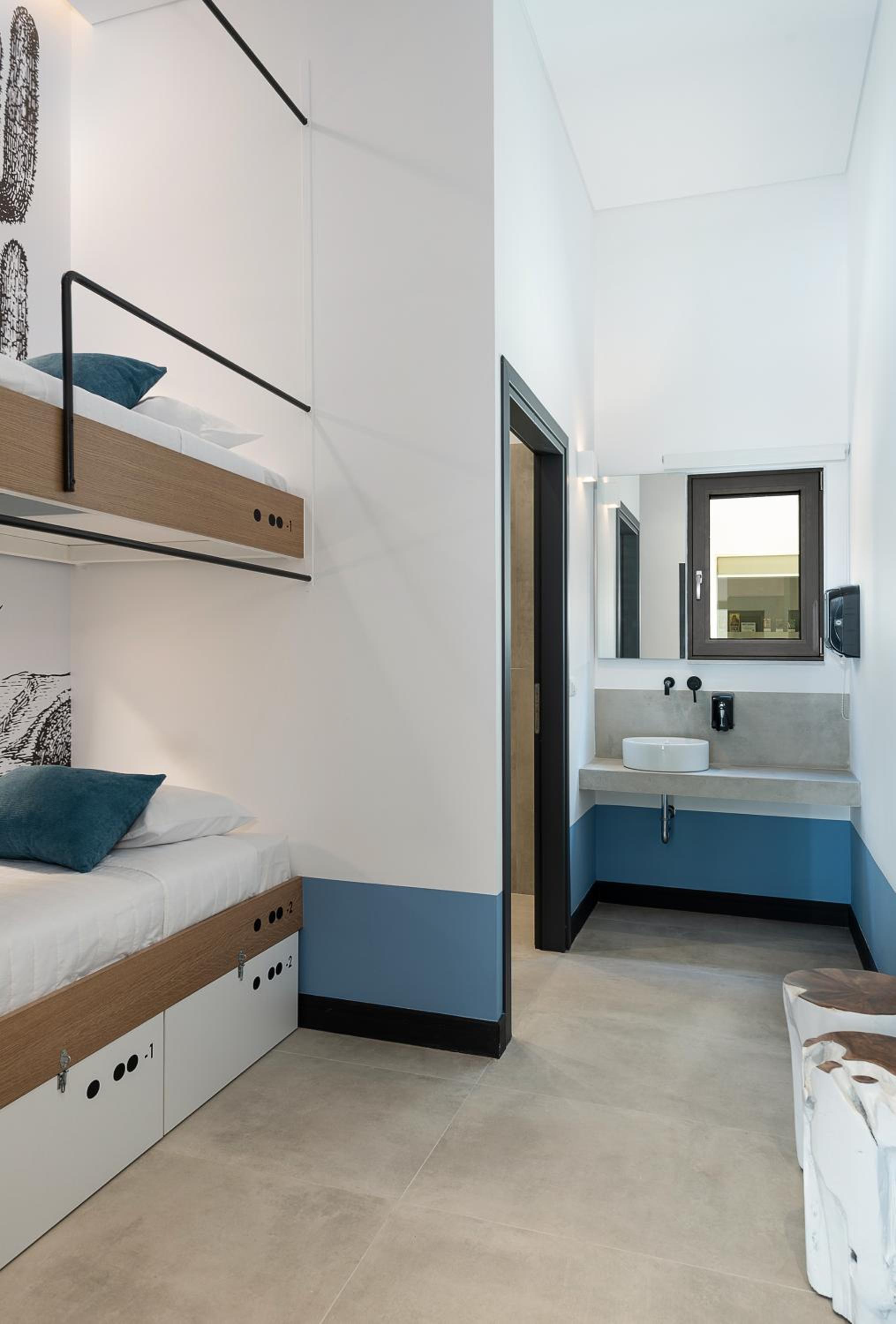Twin Room with Private Bathroom