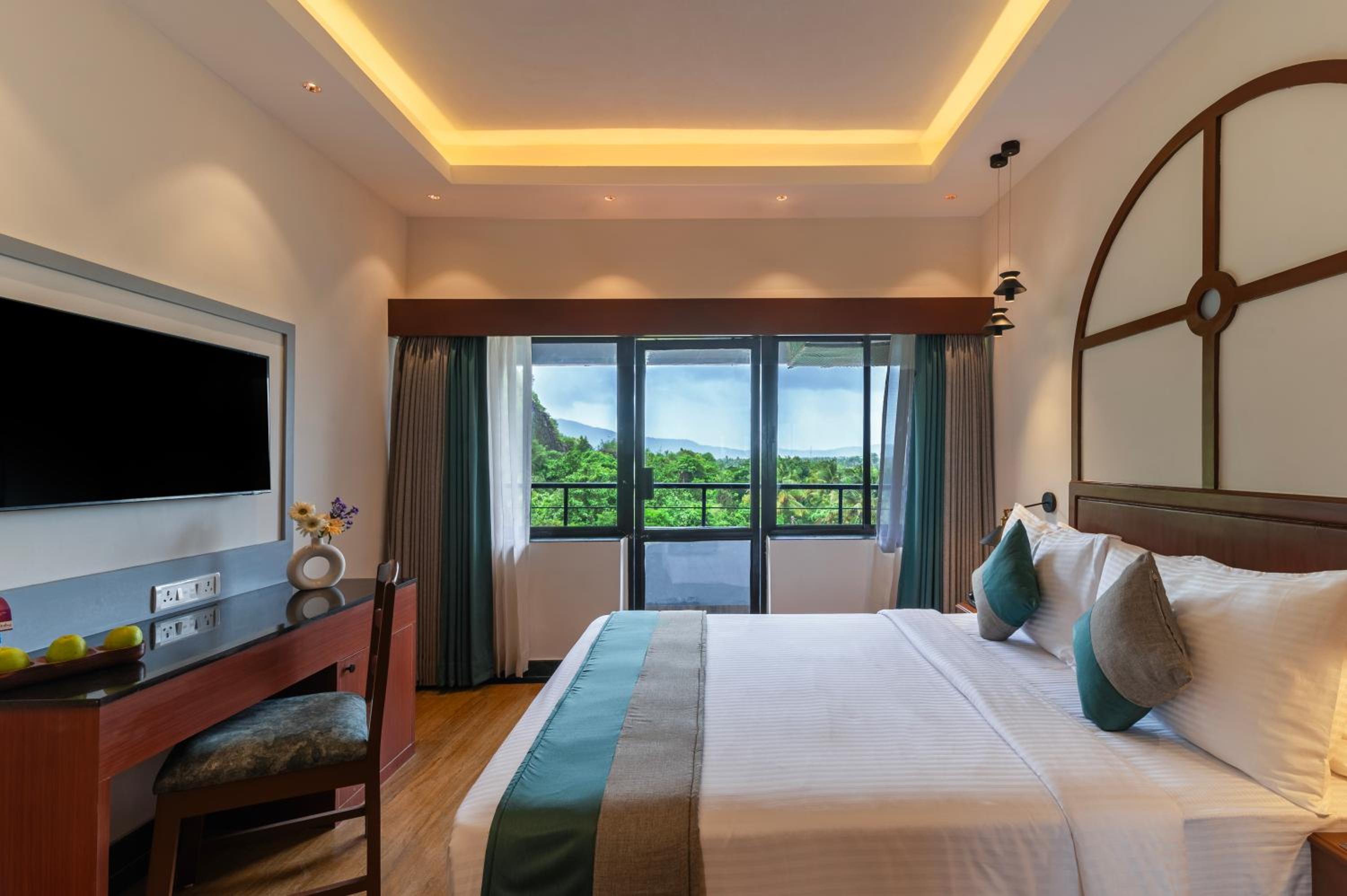 Sea View Premier Room With Balcony - Photo 1