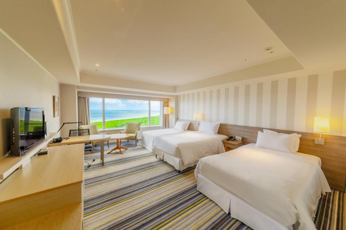 Deluxe Triple Room - Non-Smoking - Photo 1