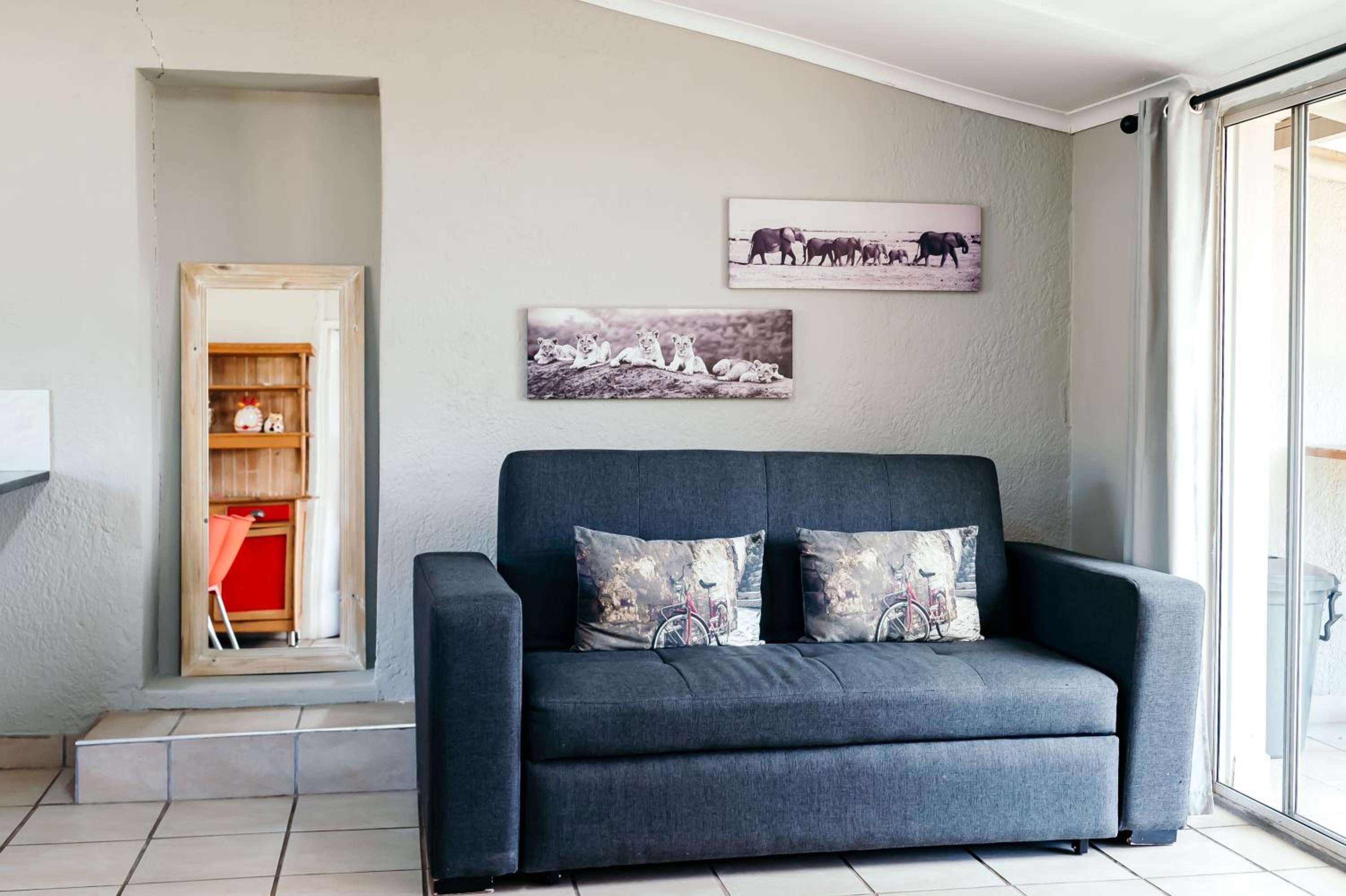 One-Bedroom Chalet - Photo 2