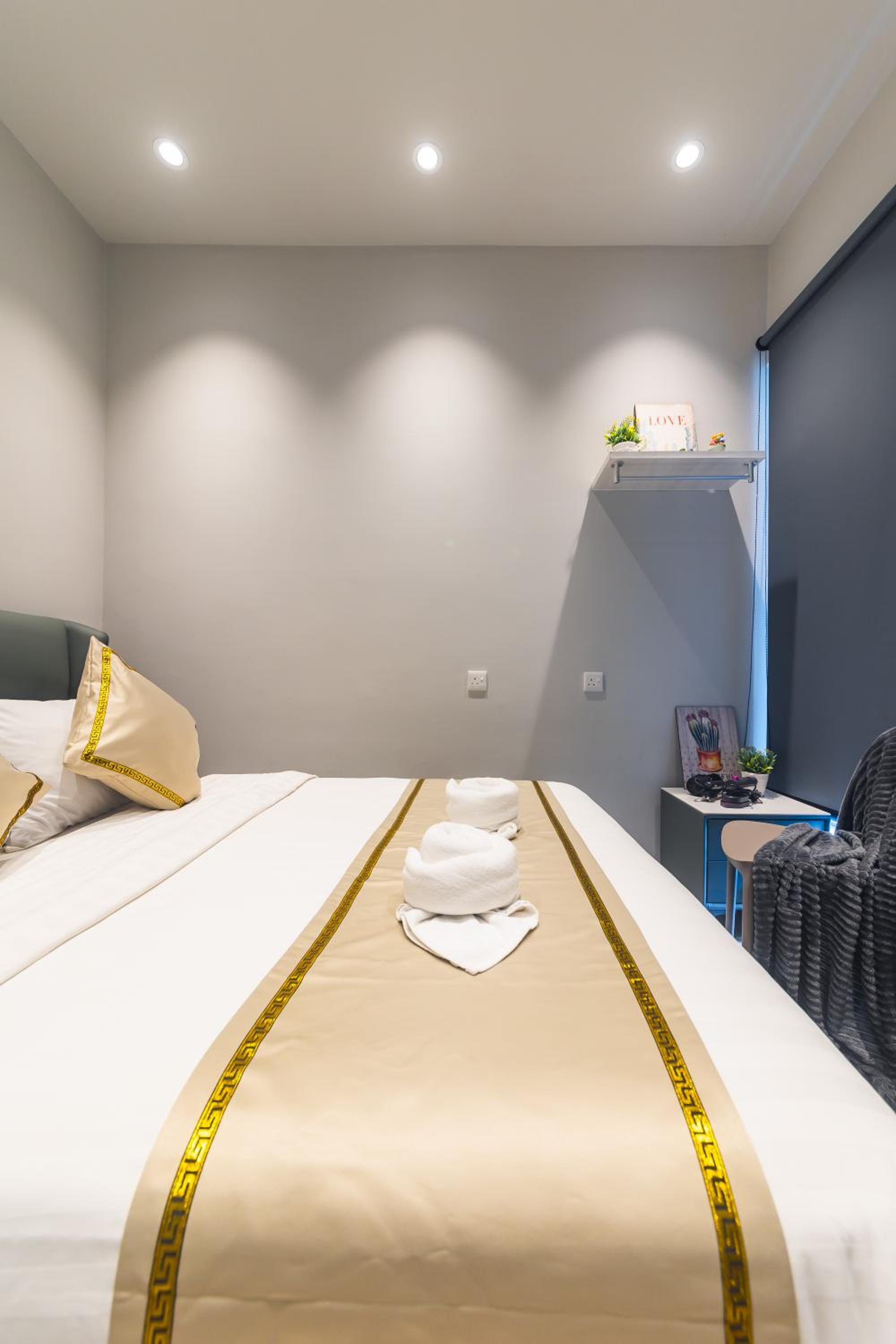 Superior Suite with Sea View - Photo 8