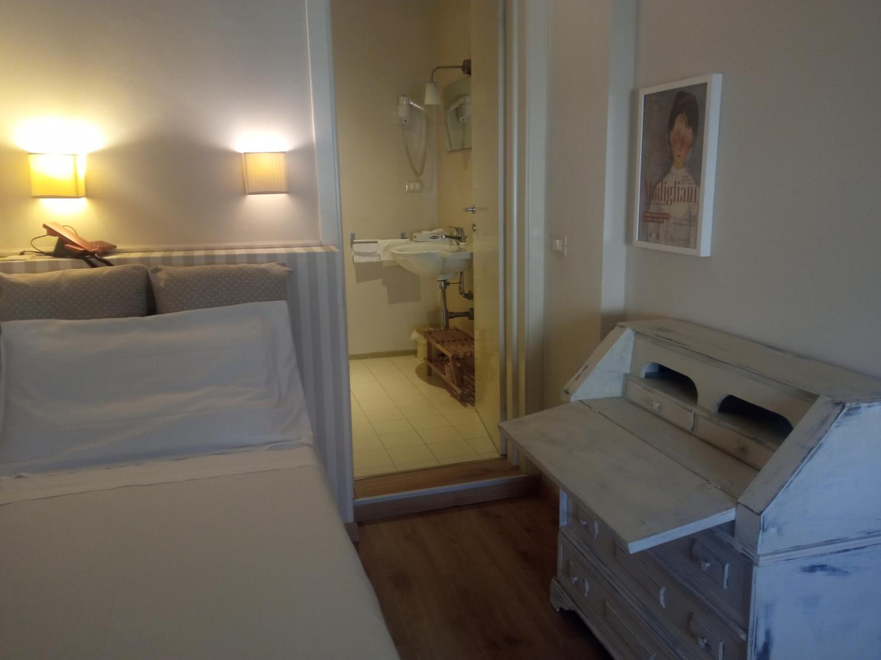 Single Room photo 1