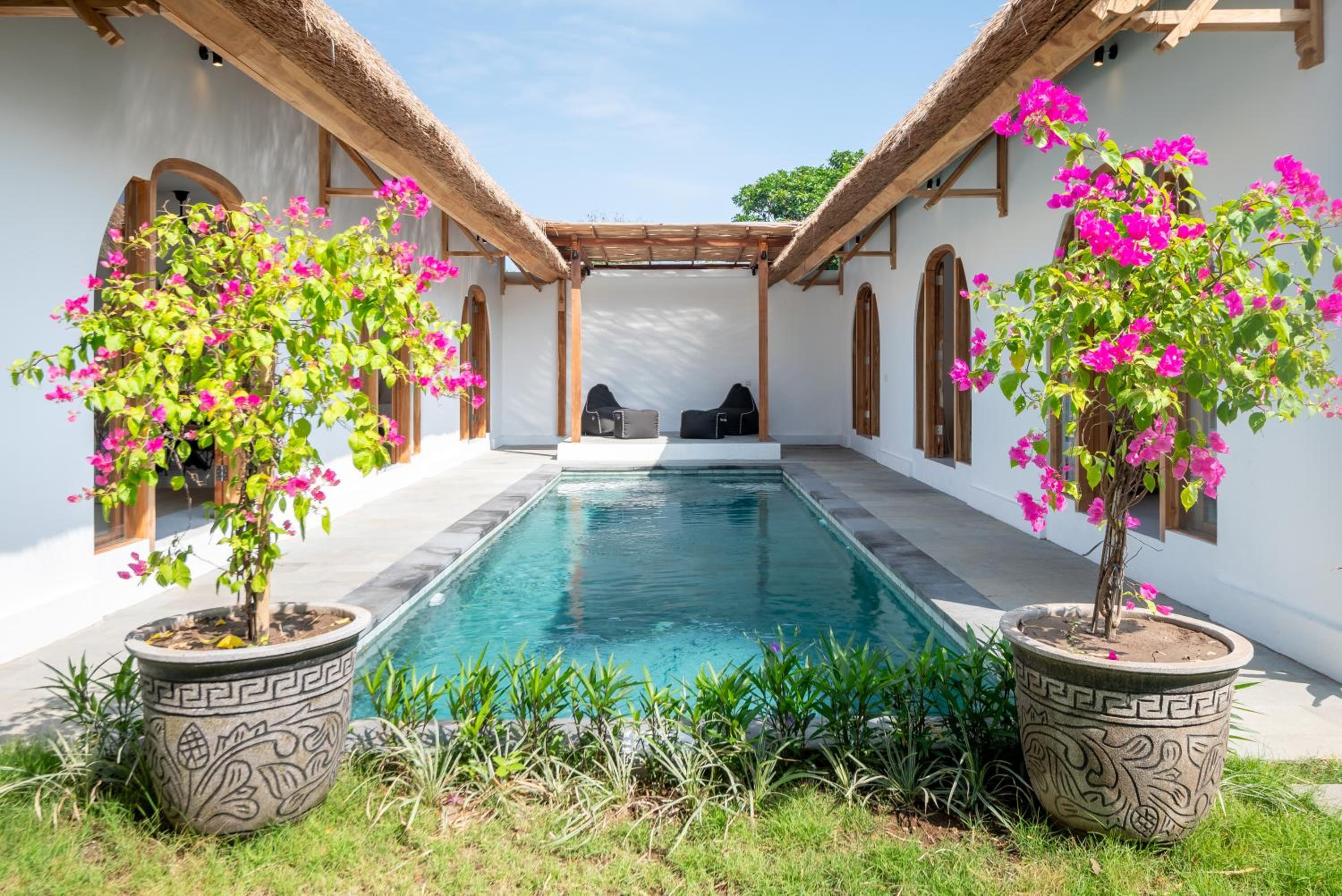 Three-Bedroom Villa photo 3