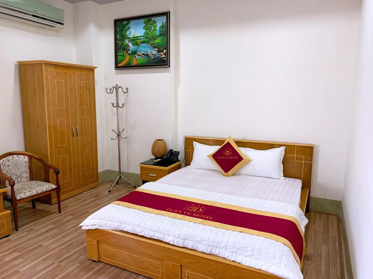 Single Room With Balcony