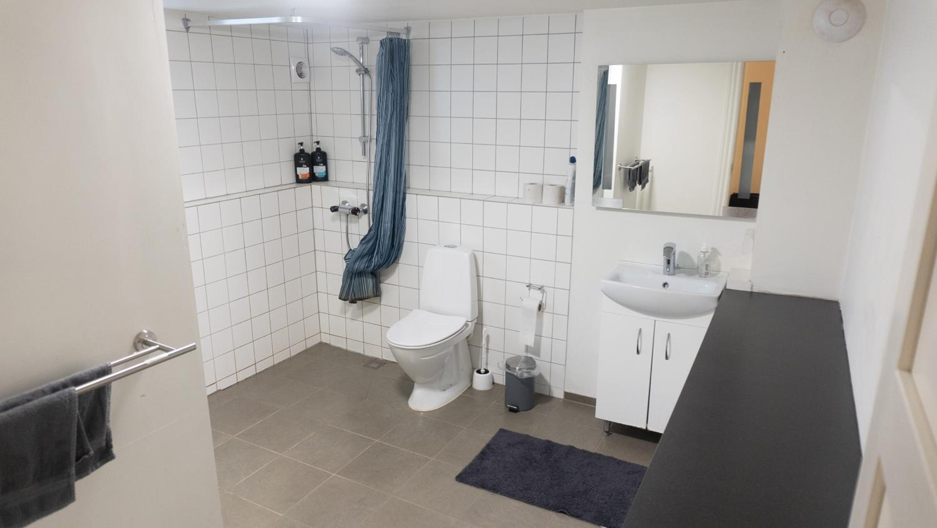 Double Room With Shared Bathroom photo 3