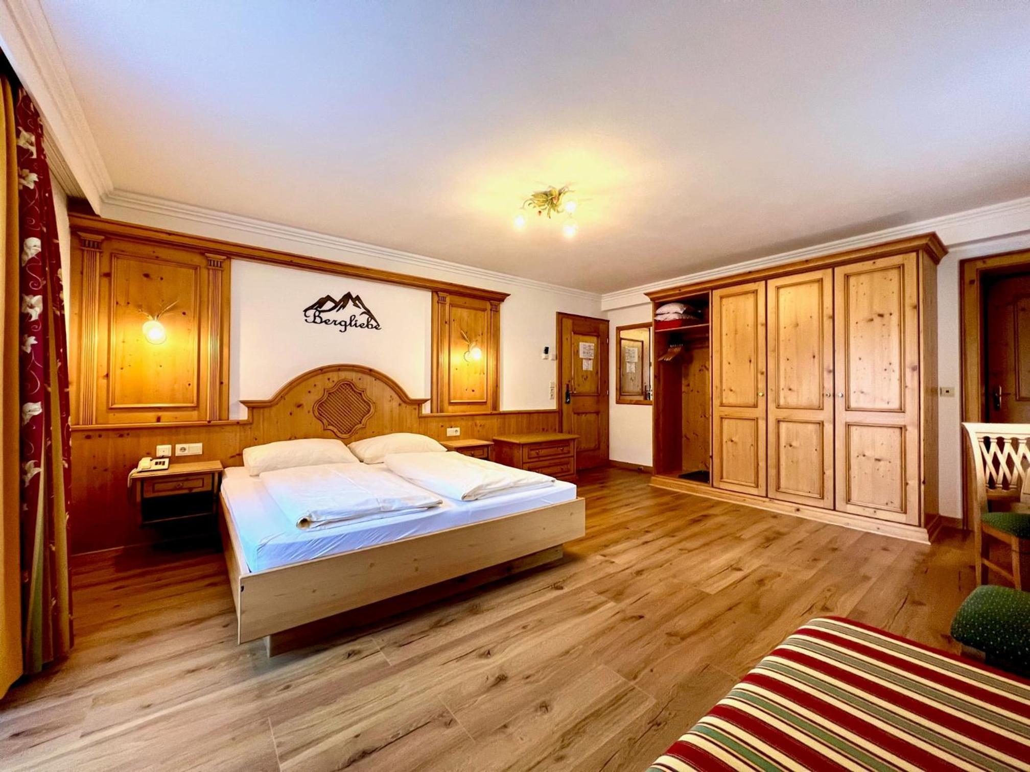 Triple Room with Balcony photo 1