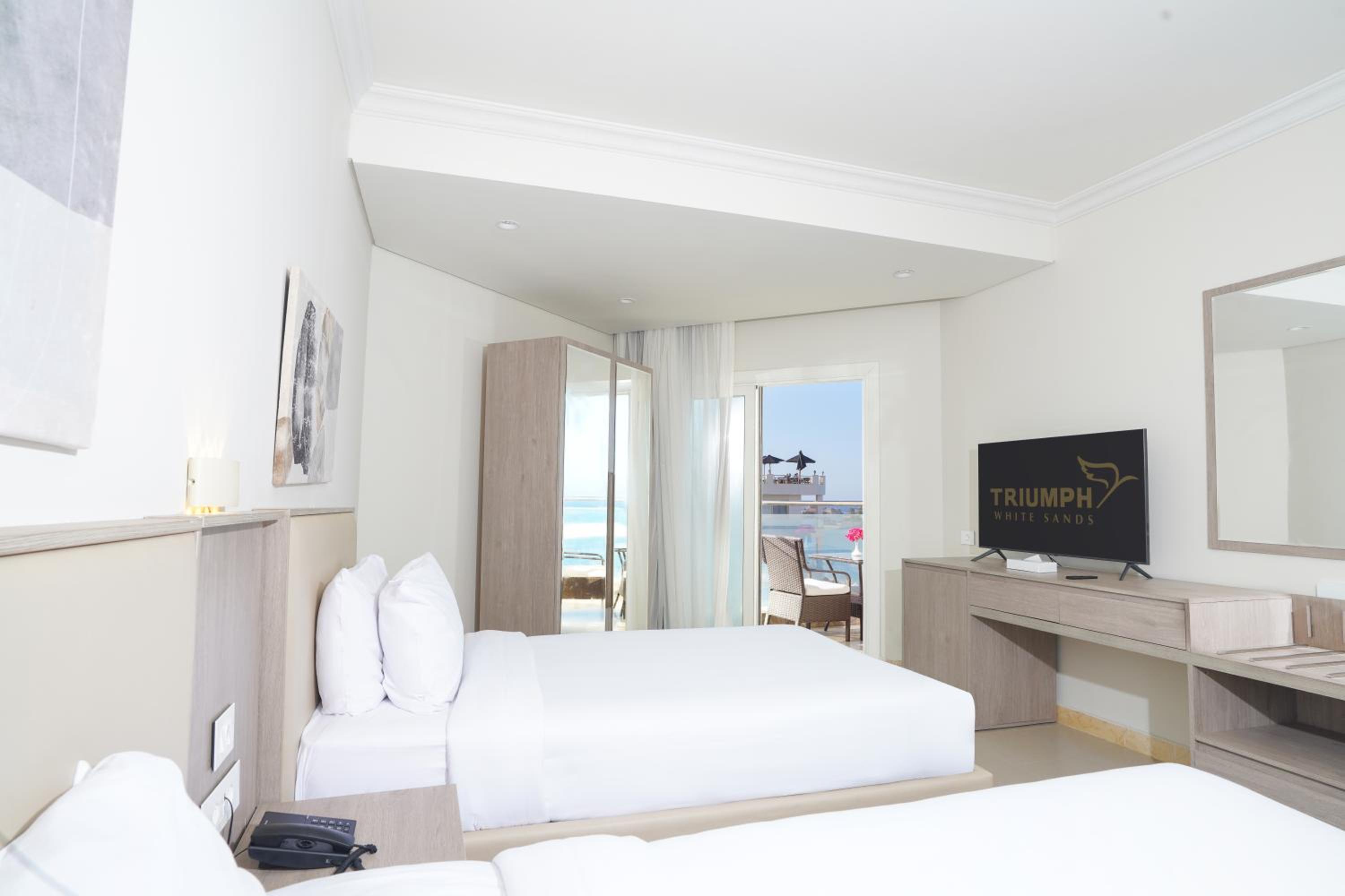 Sea Panoramic - Family Suite photo 2