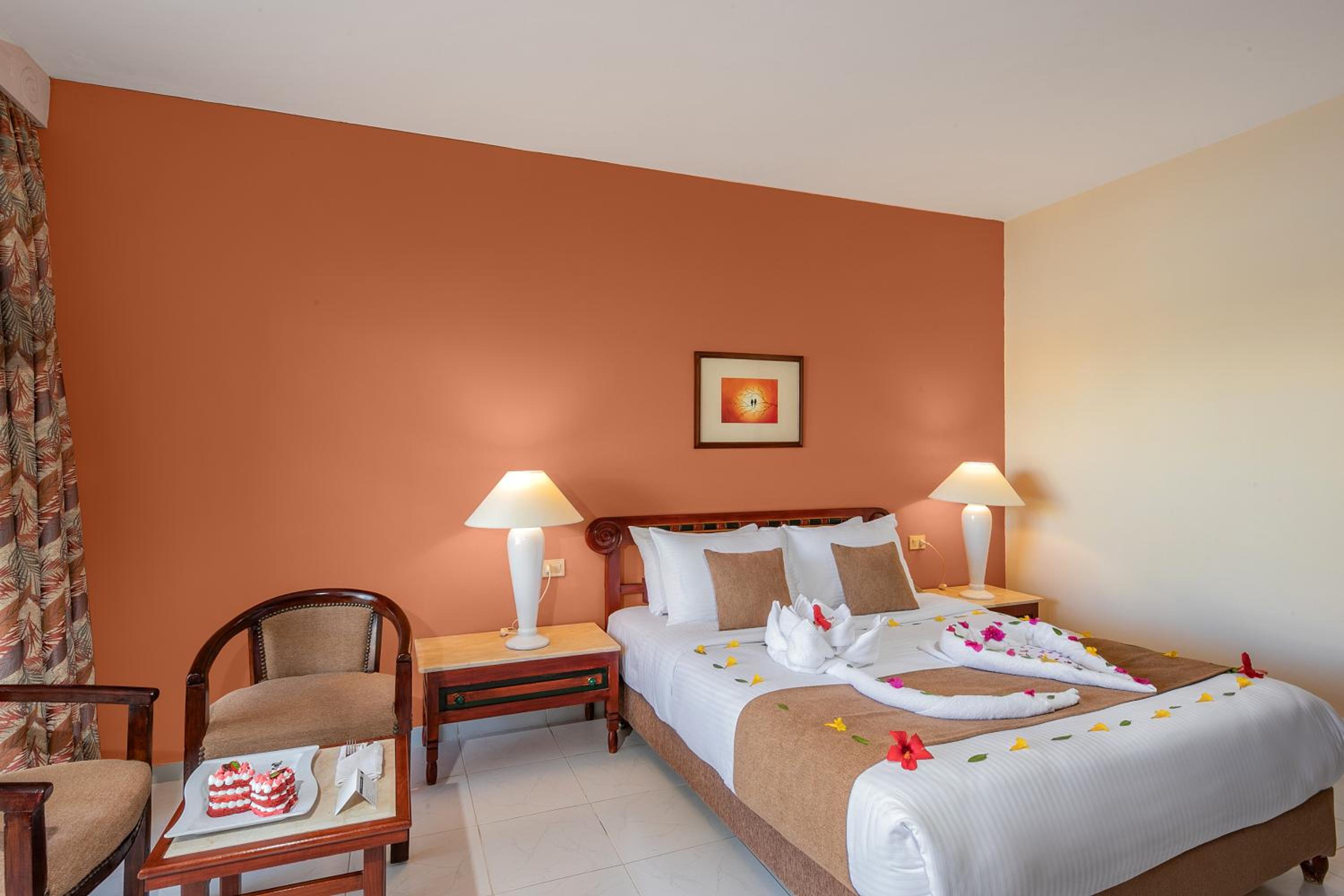 Standard Double Room with Pool View - Photo 5