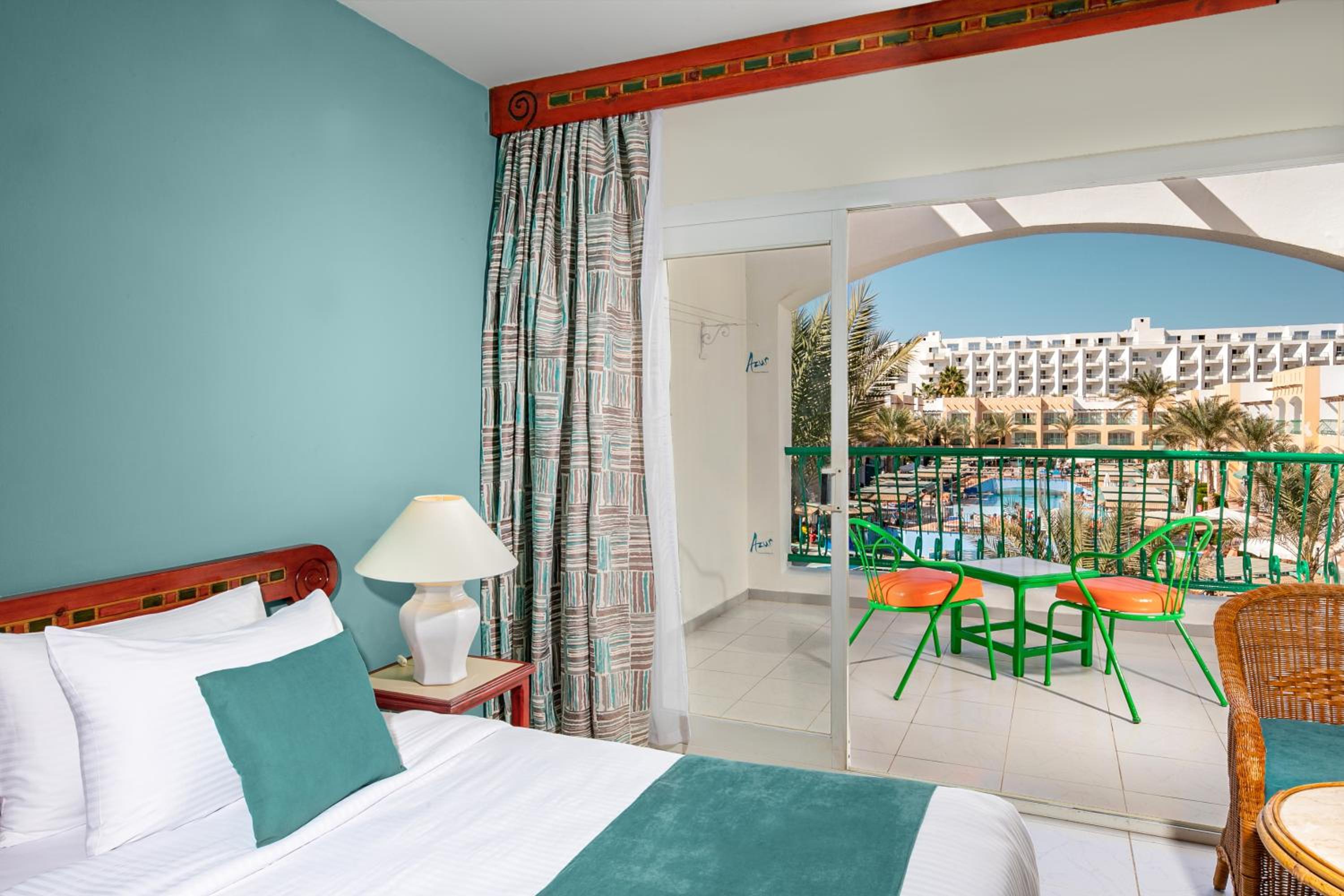 Standard Double Room with Pool View - Photo 1