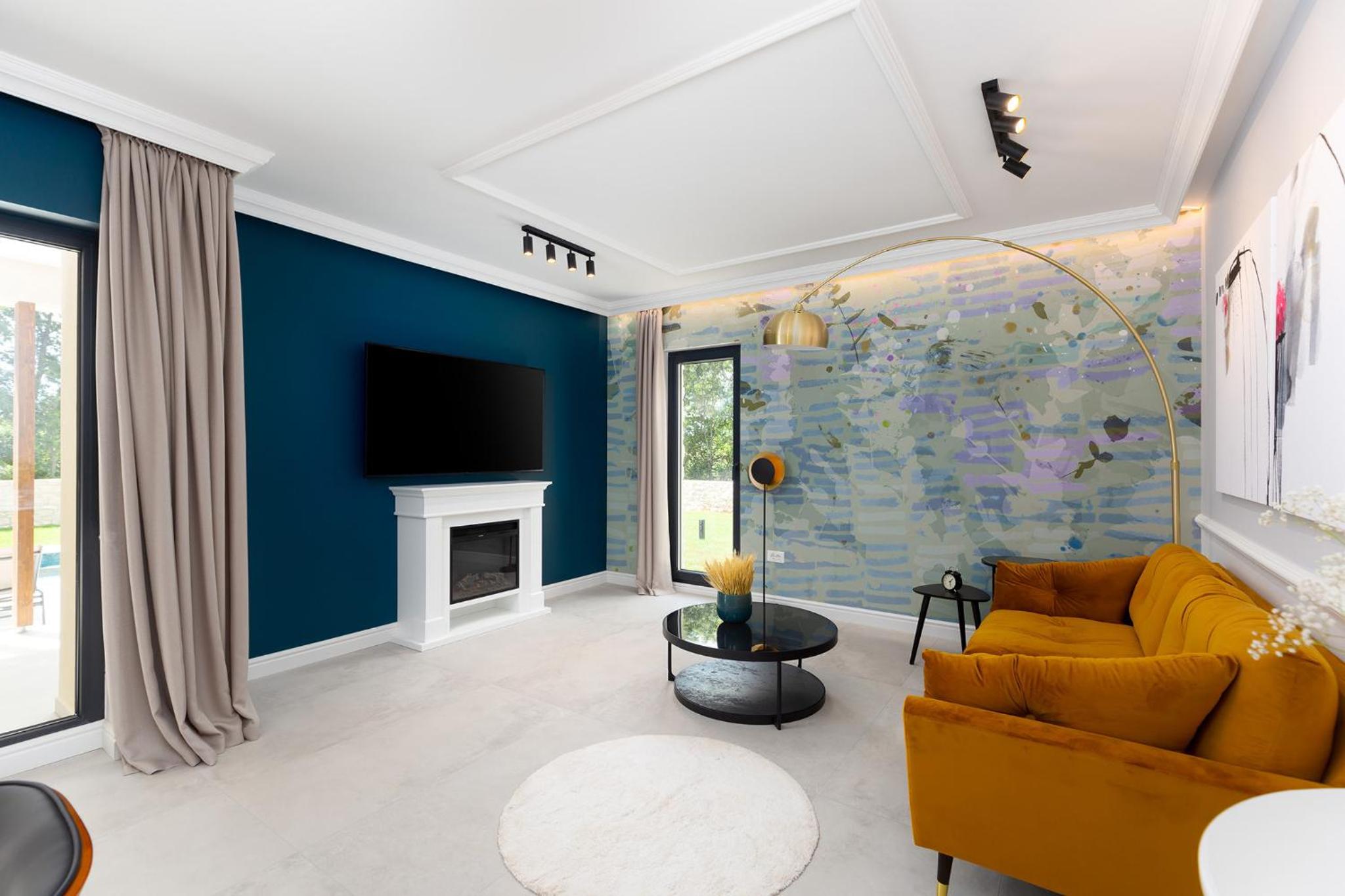 Villa photo 1