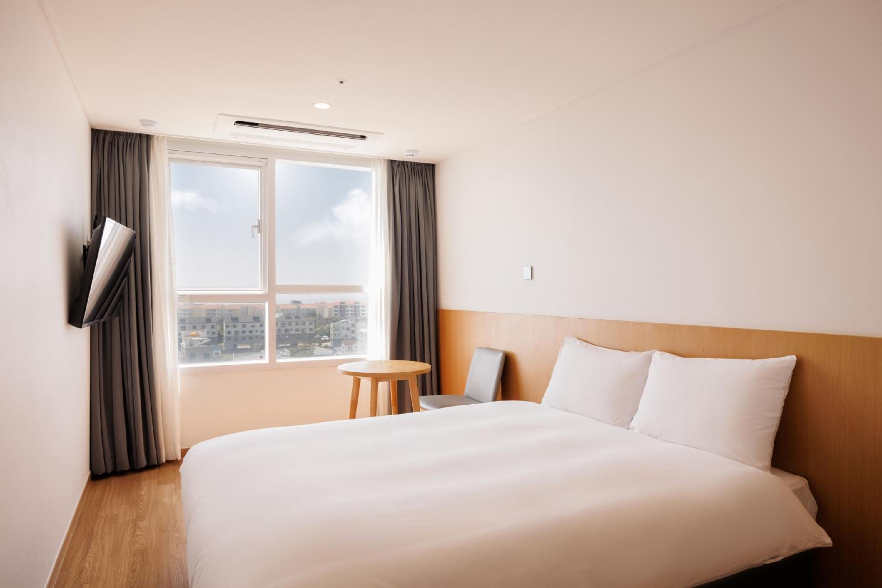 Deluxe Double Room - Photo 7