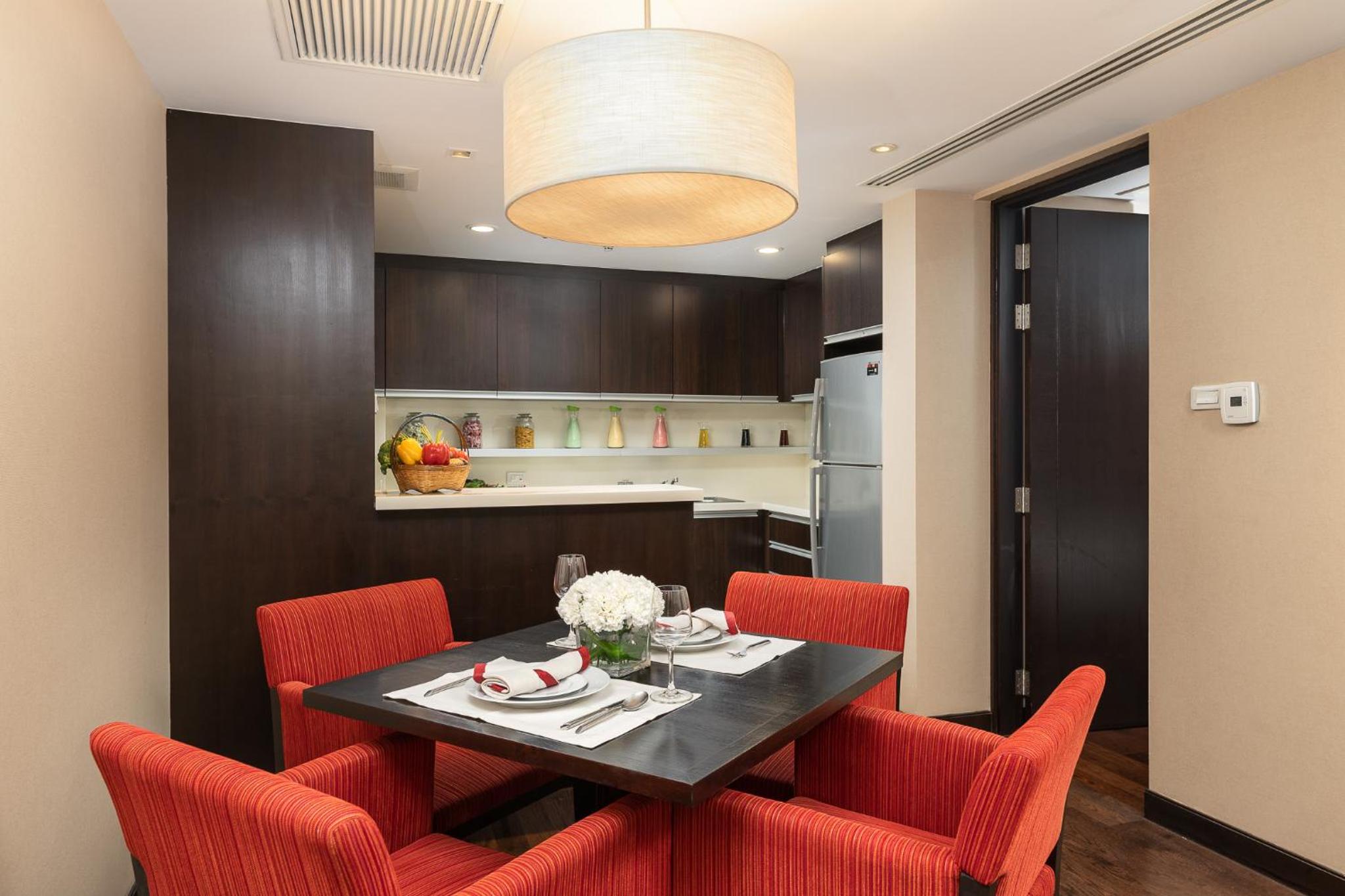 Premium One-Bedroom Suite with City View photo 3