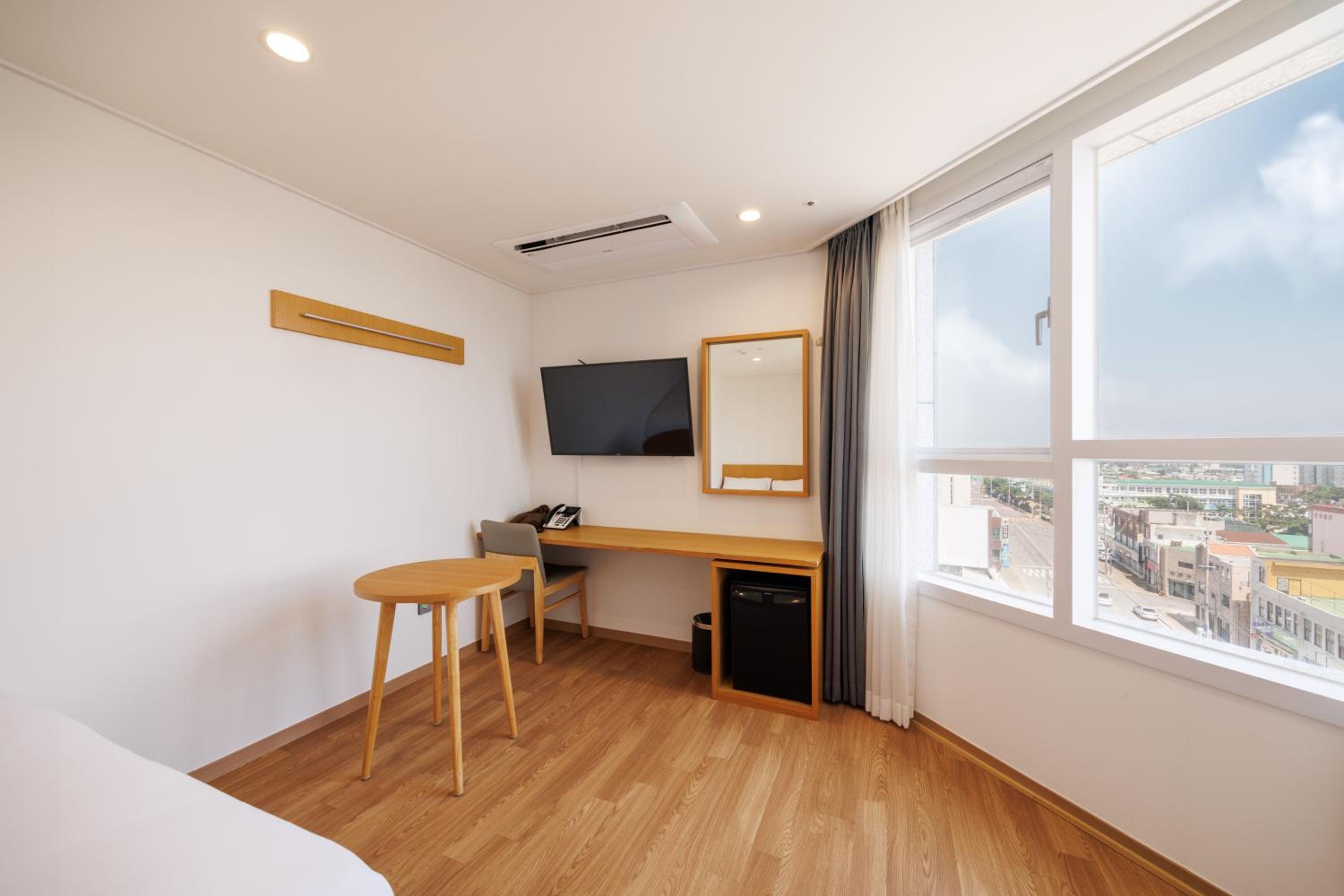 Corner Double Room - Photo 7