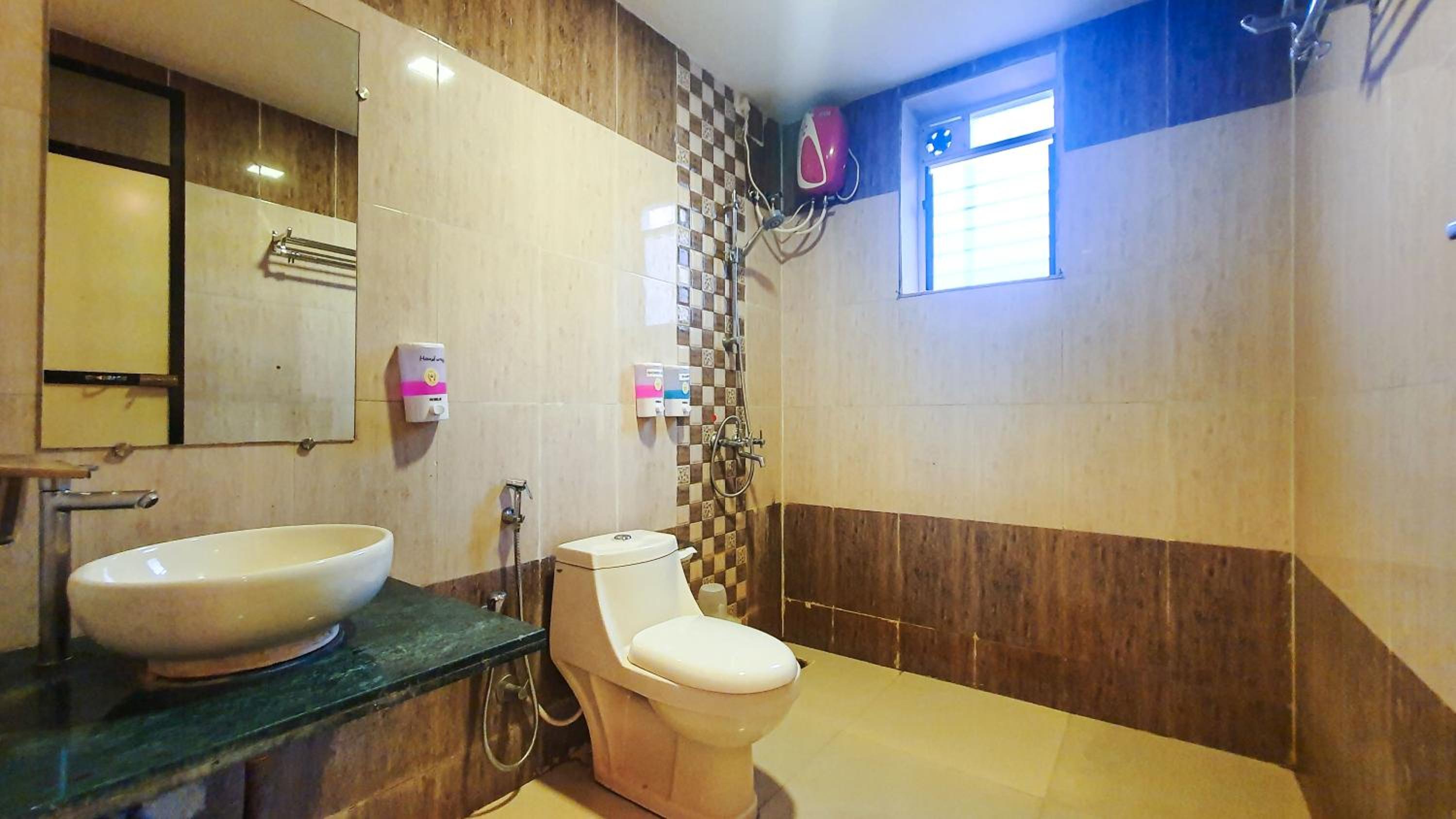 Deluxe Room  photo 2