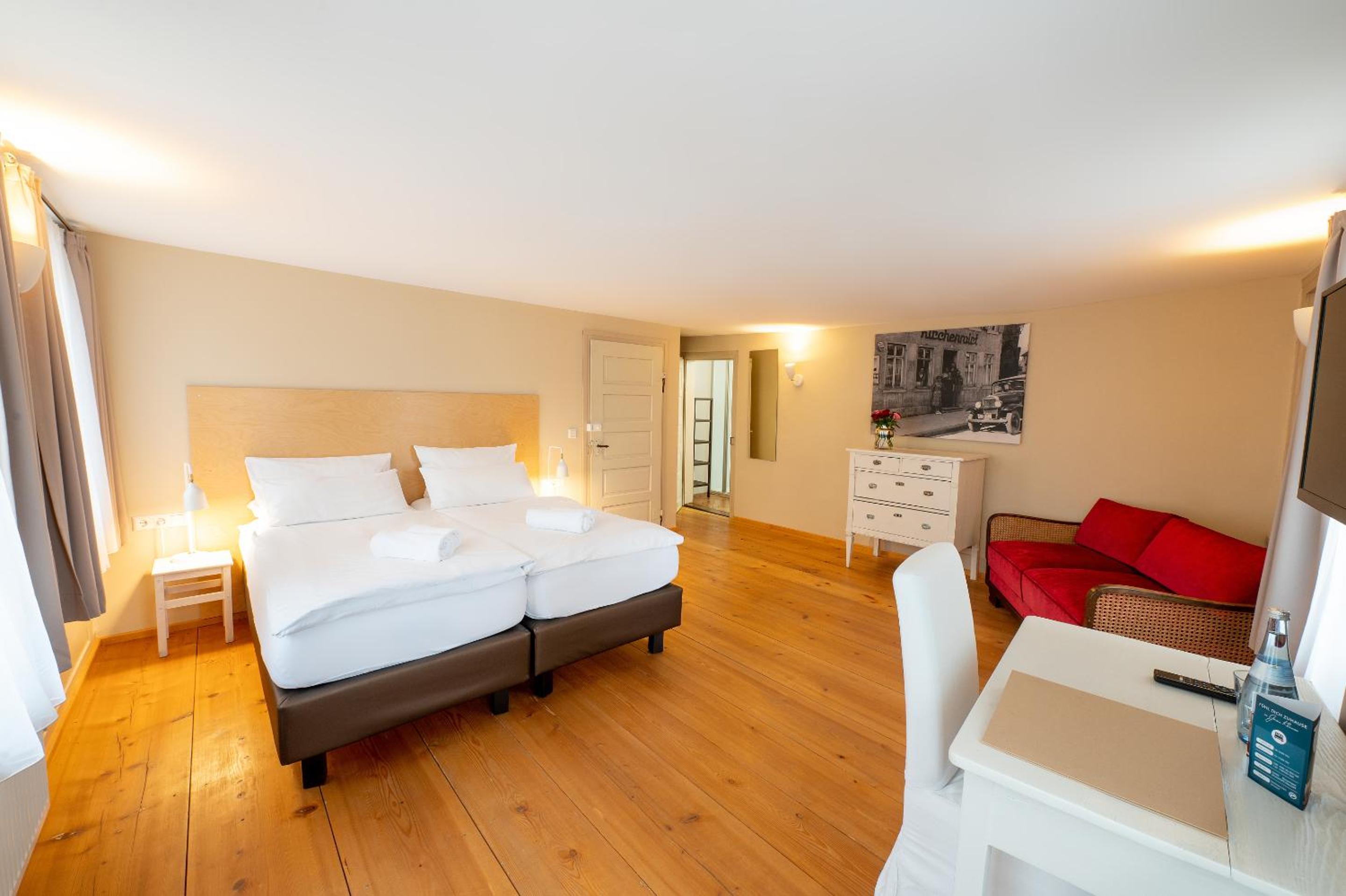 Triple Room with Private Bathroom