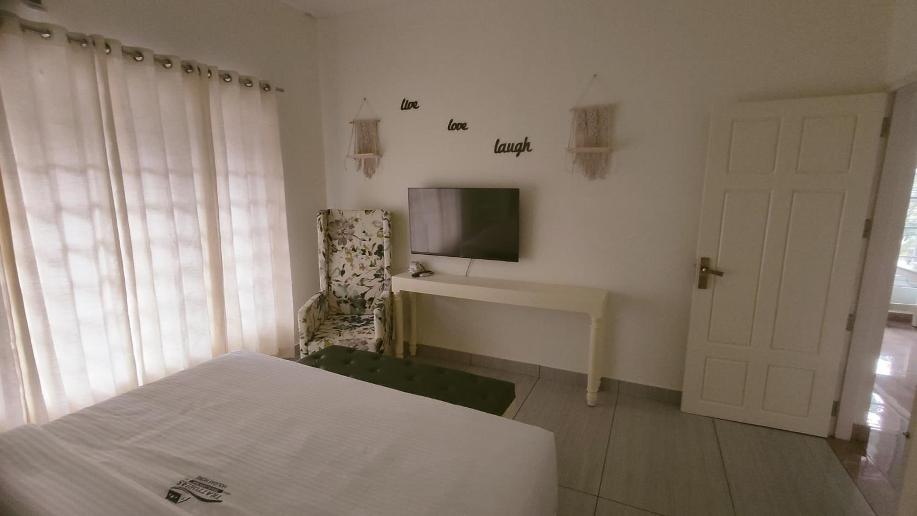 Standard Double Room photo 2