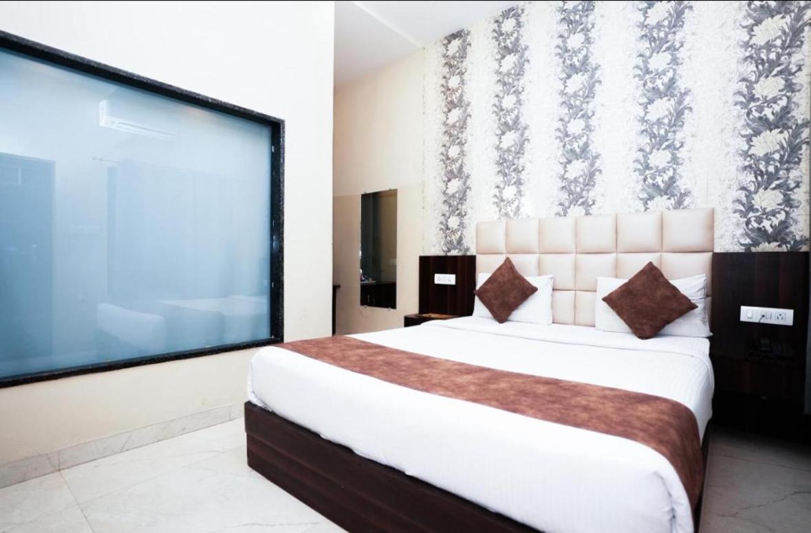 Deluxe Double Room - Photo 3