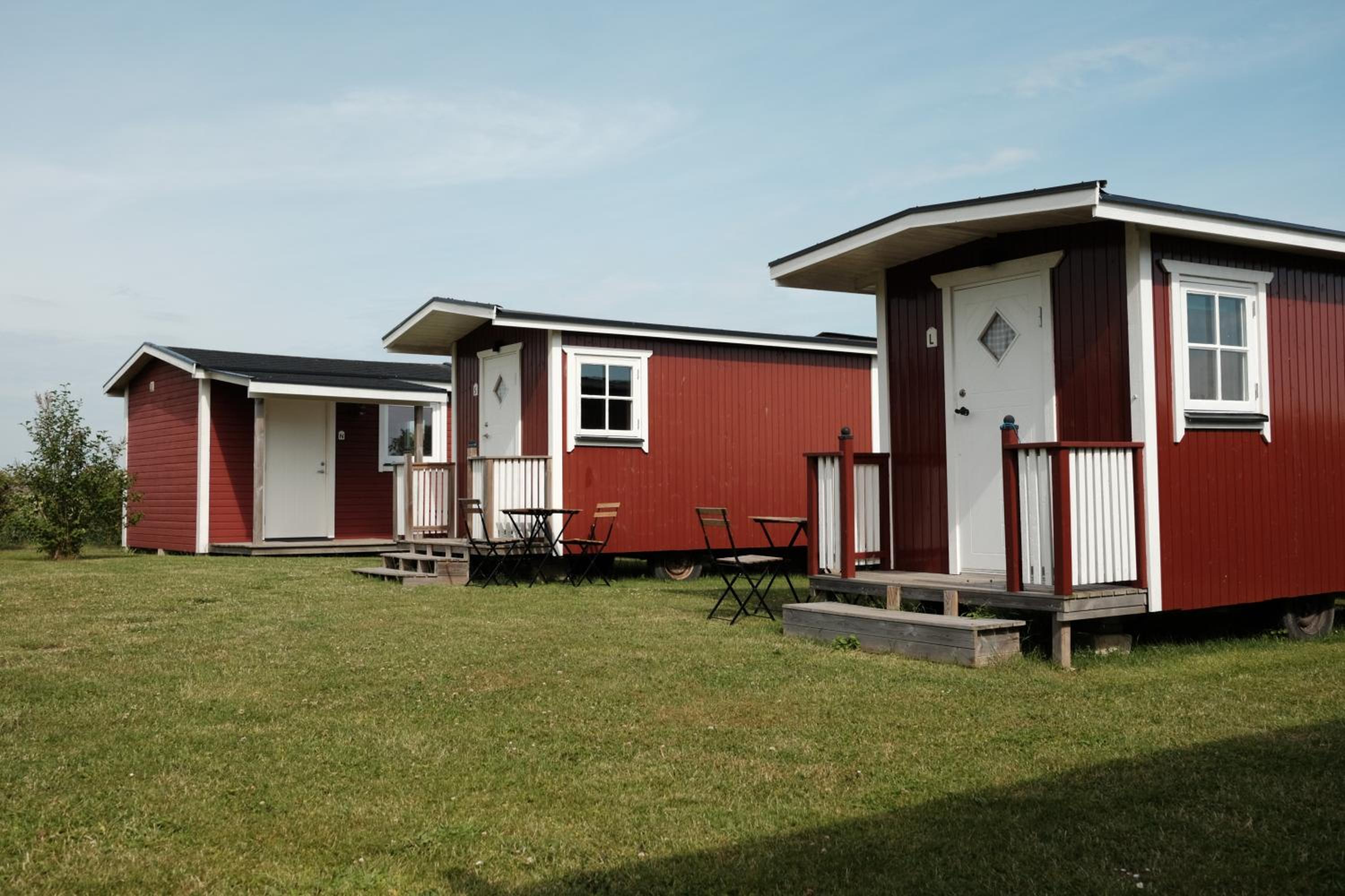 Small Cottage - Photo 2
