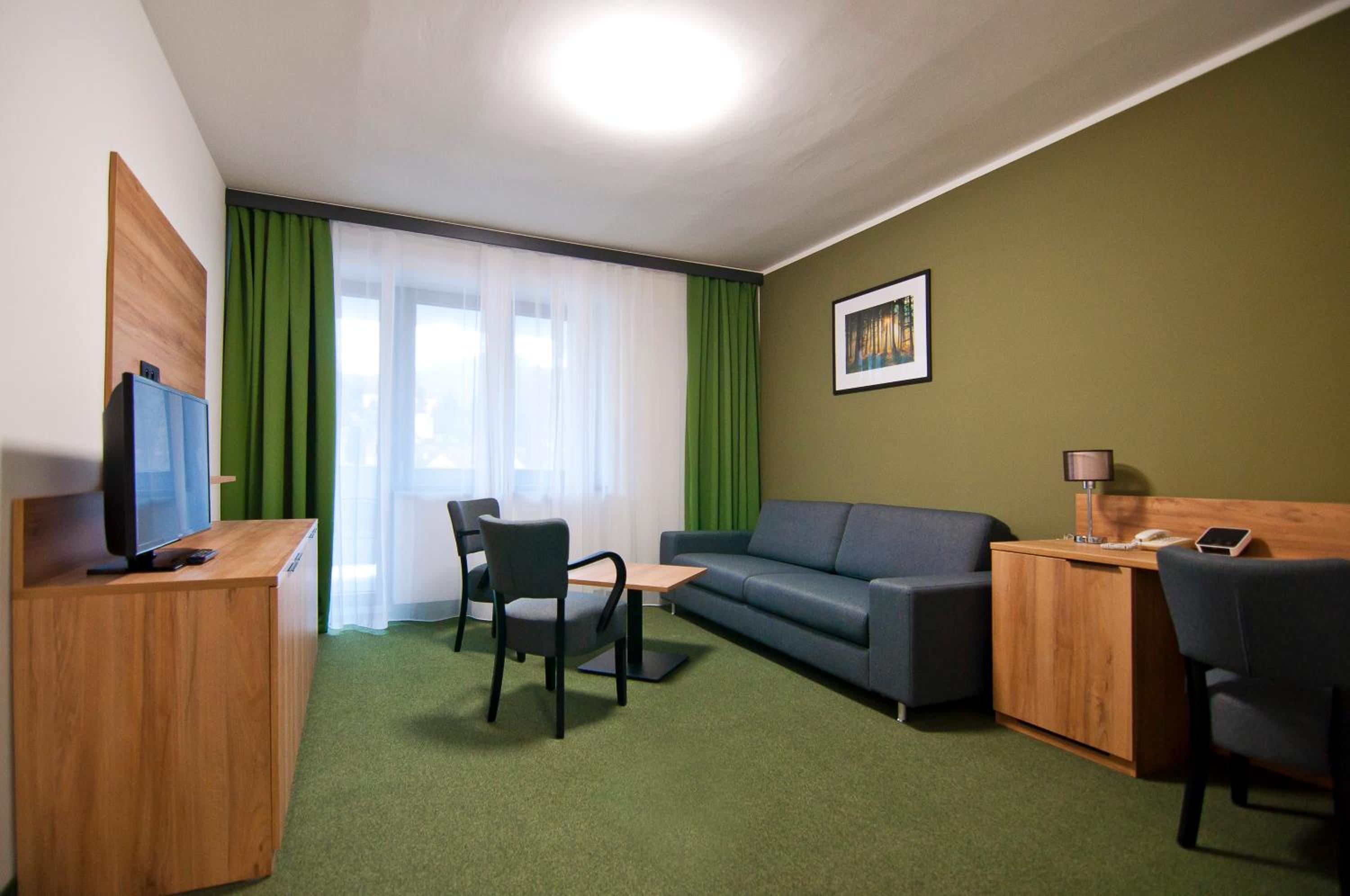One-Bedroom Suite photo 1