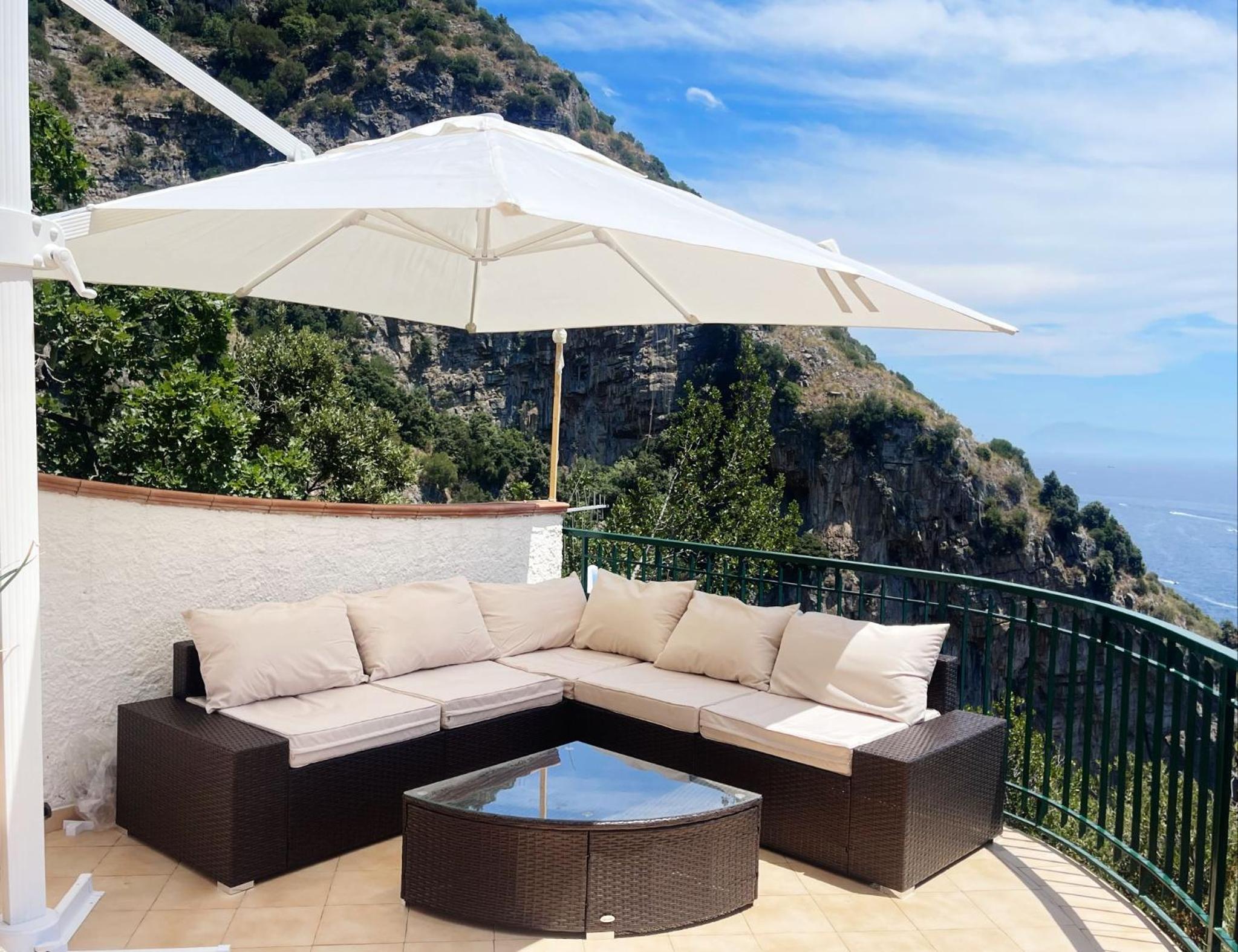 Villa With Sea View photo 2