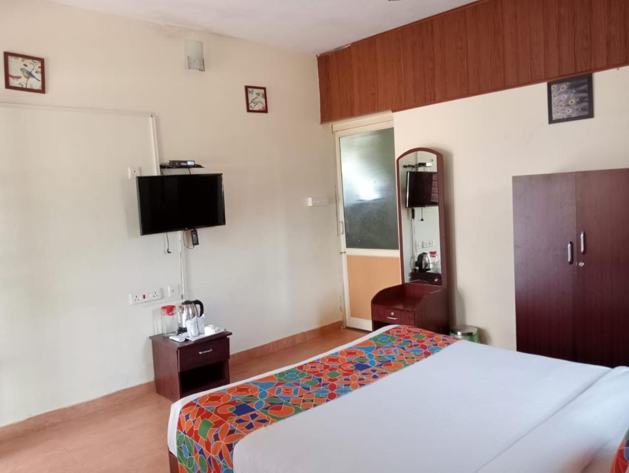 Suite With Pool View