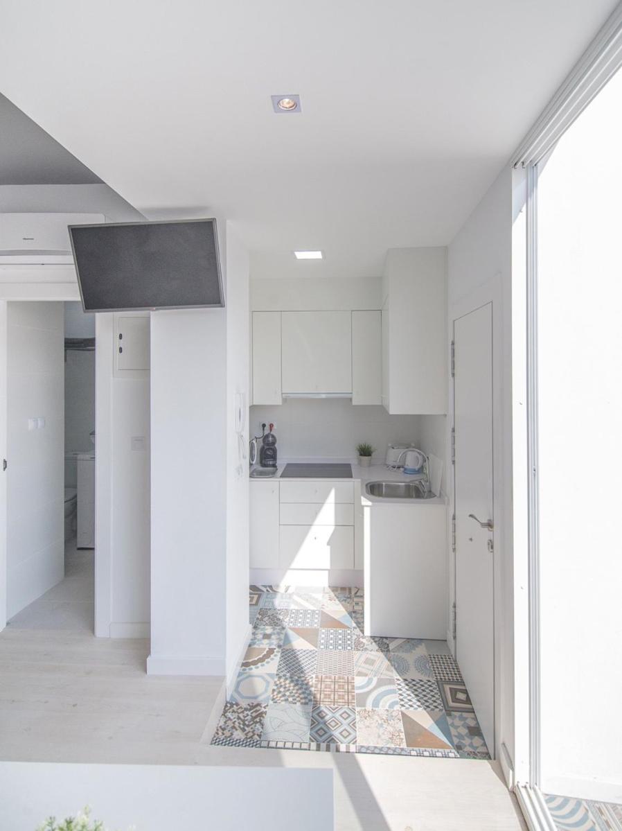 Apartment with Terrace photo 2