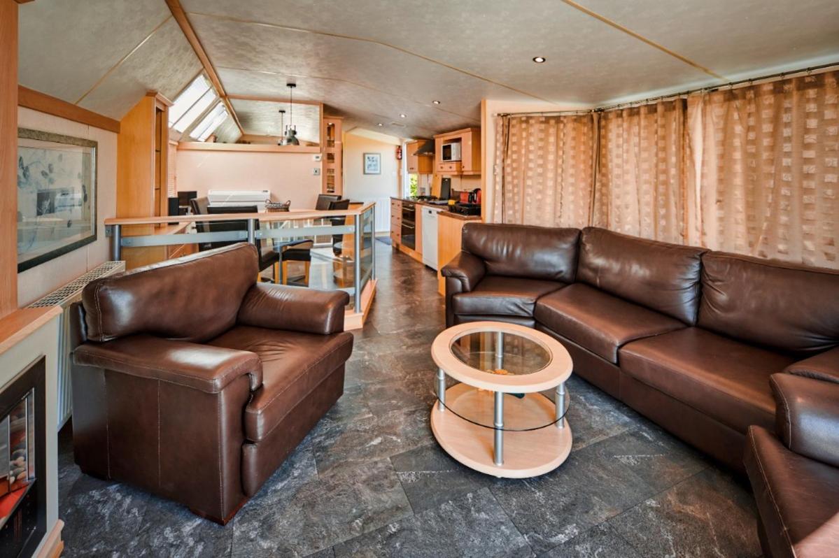Two-Bedroom Chalet photo 1