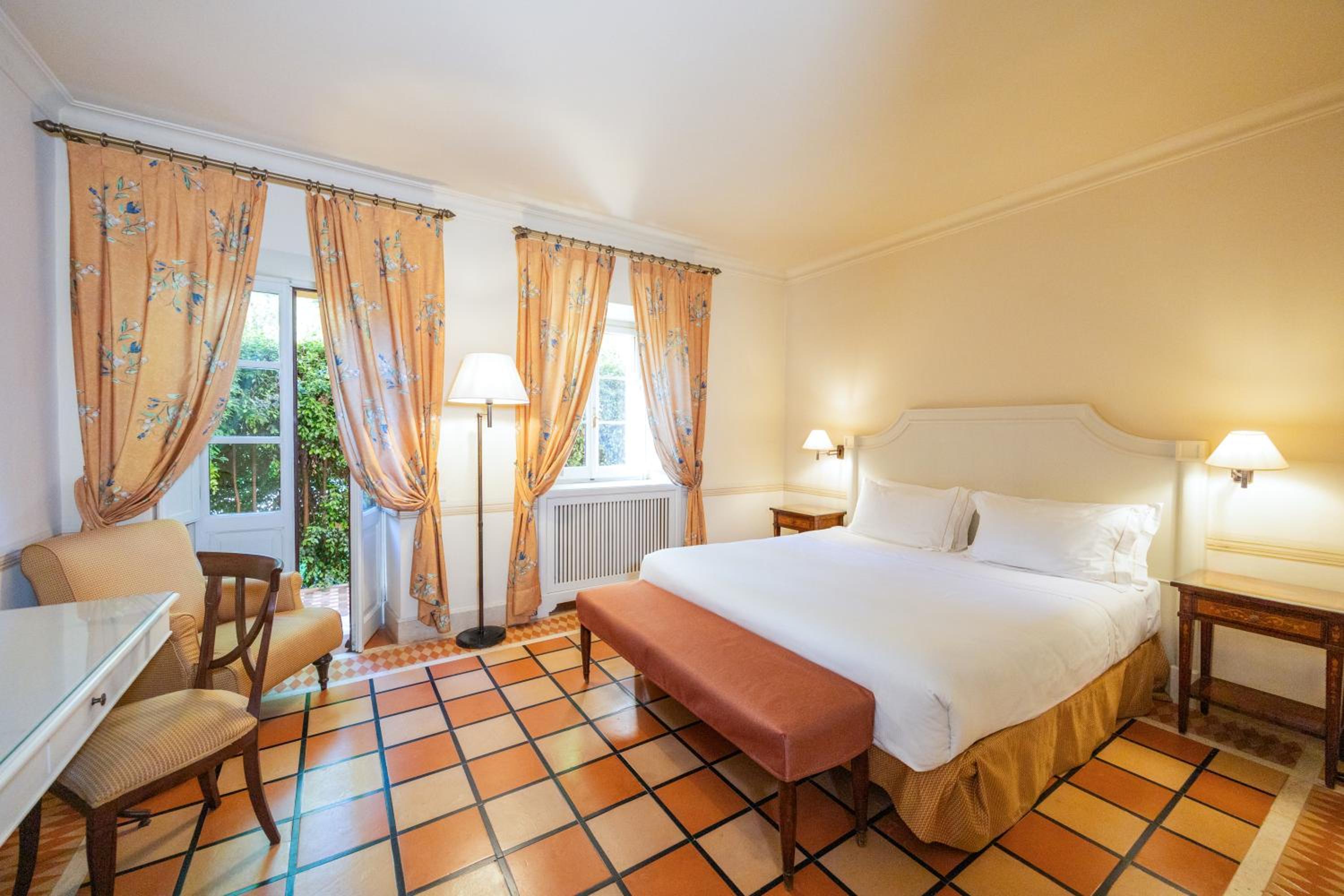 Superior Double or Twin Room photo 1
