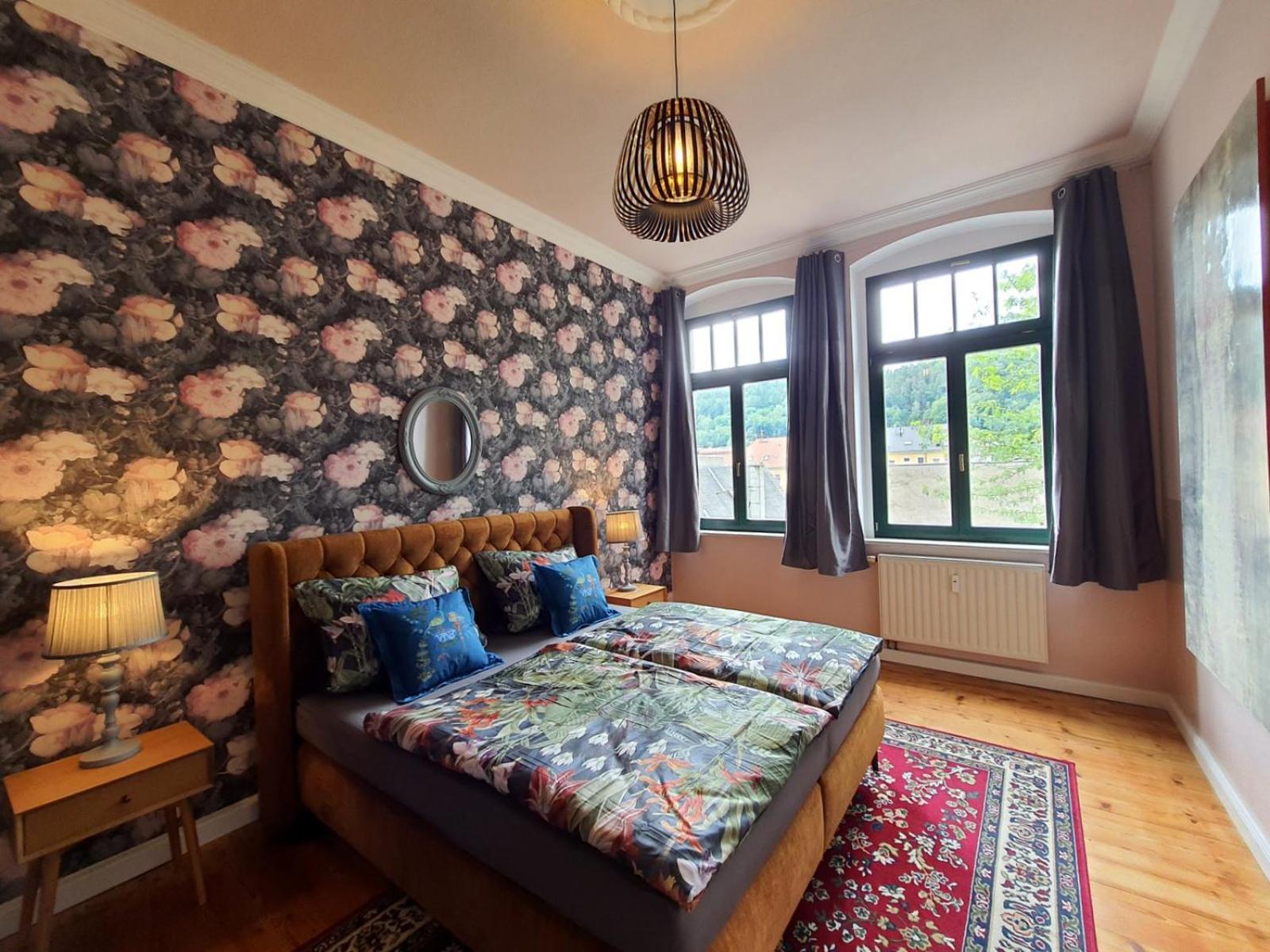 One-Bedroom Apartment with City View photo 2