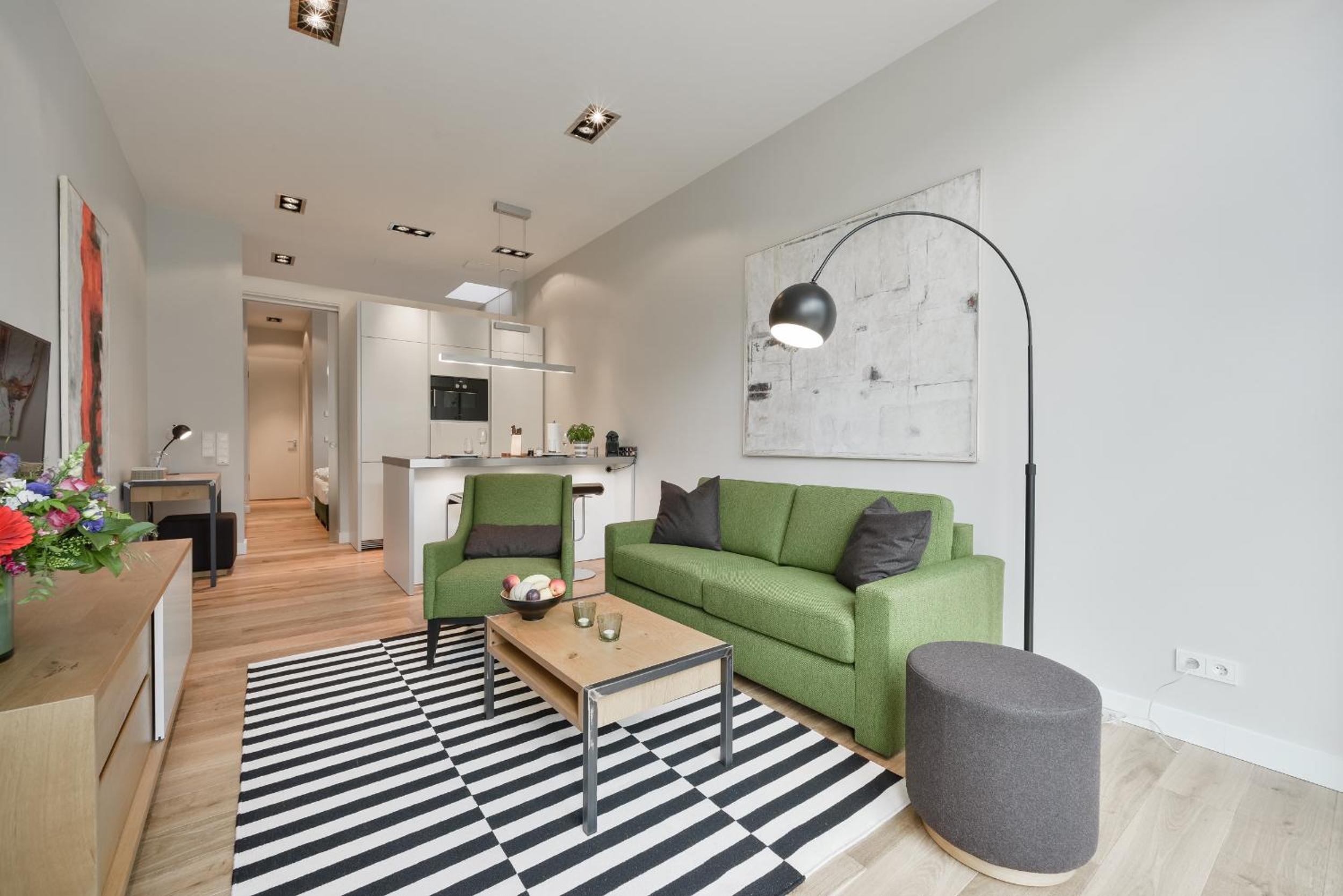 Studio Apartment - 167 ft² photo 1