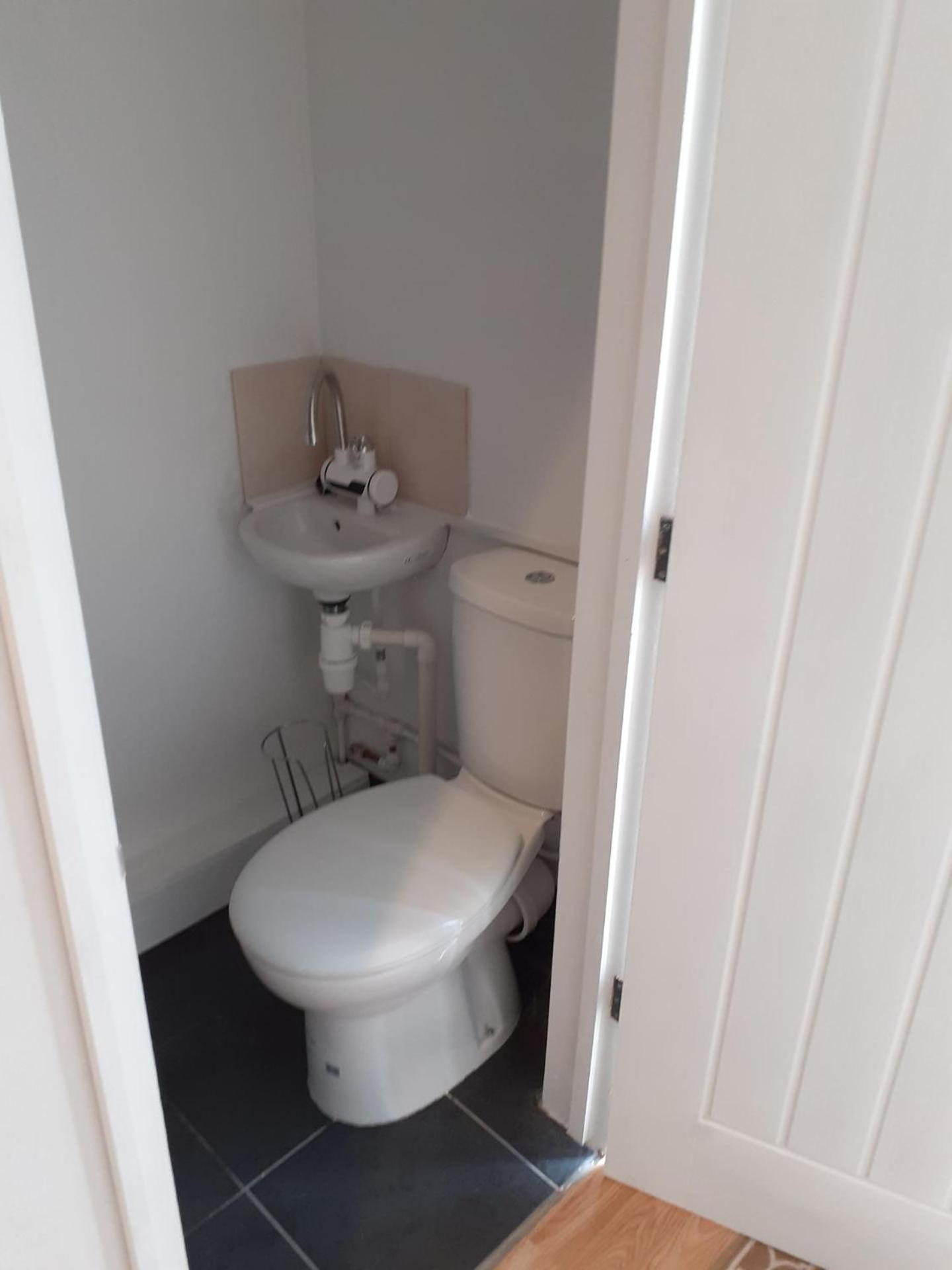 Apartment photo 2