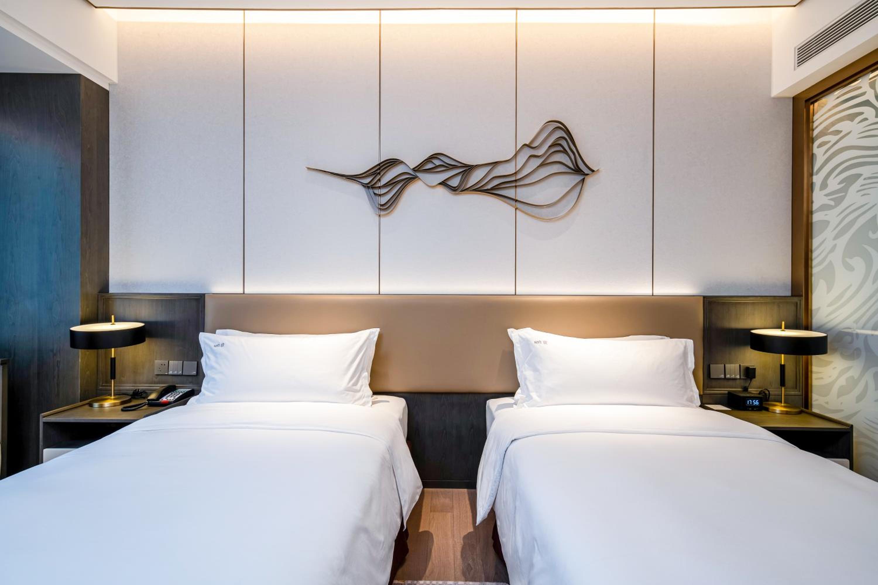 Premium Twin Room