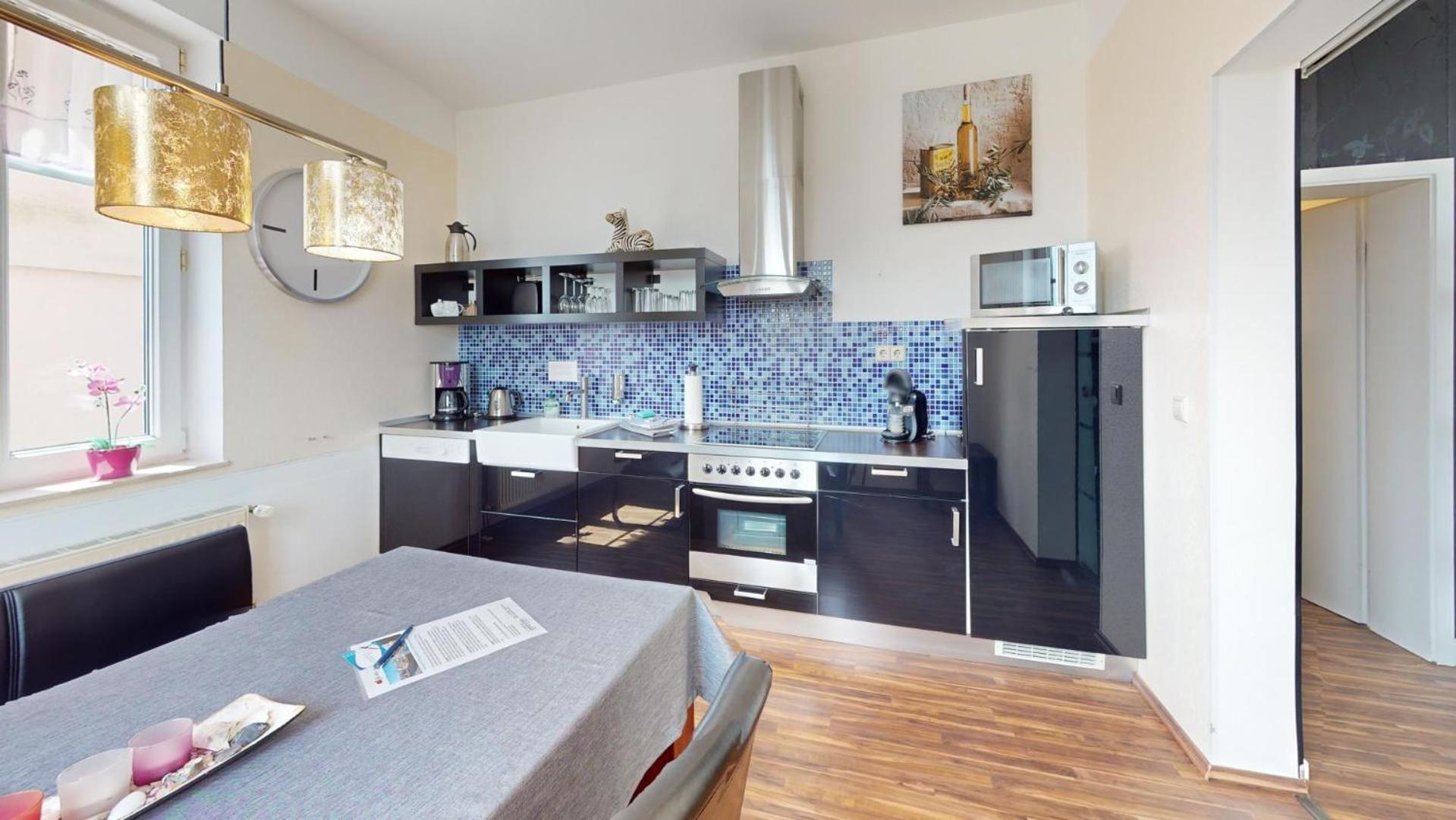 Two-Bedroom Family Deluxe Apartment photo 3