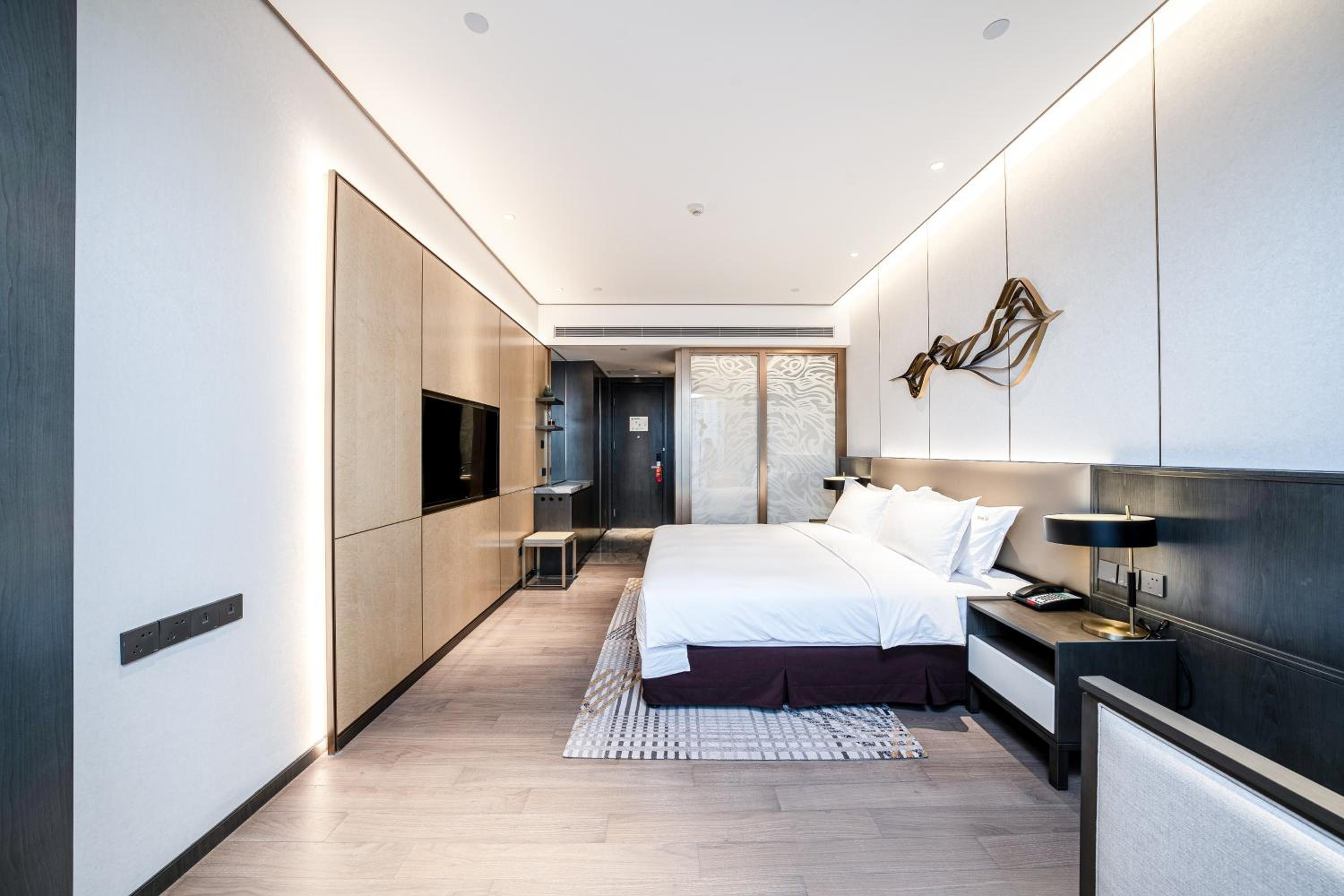 Premium King Room