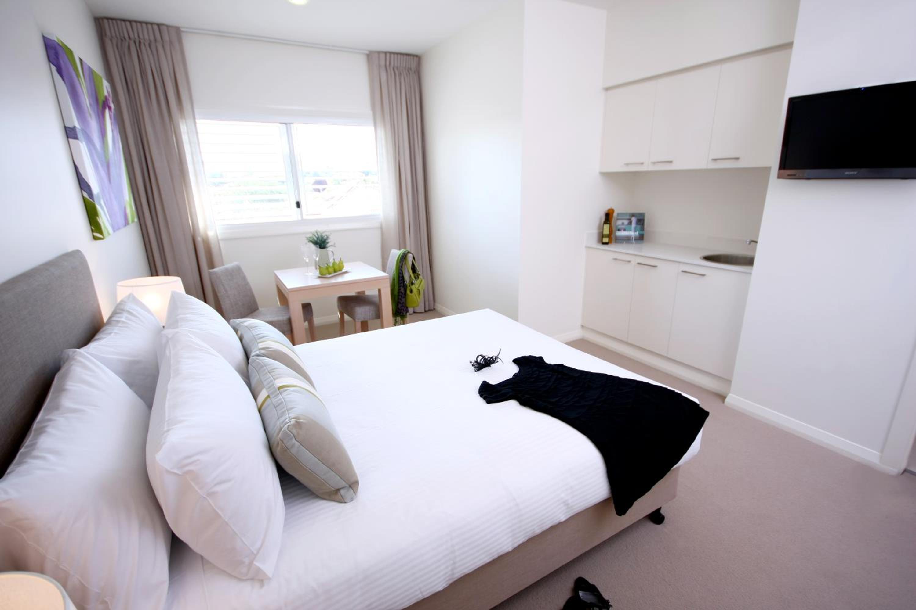 Interconnecting Apartment
