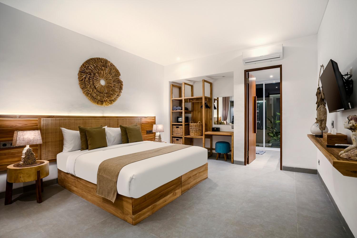 Two-Bedroom Villa - Photo 24