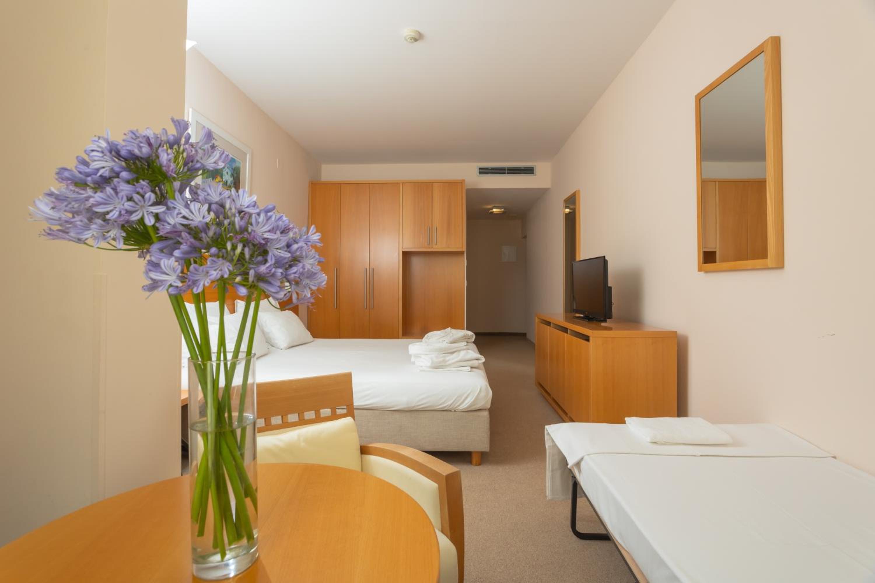 Standard Double Room - Photo 4