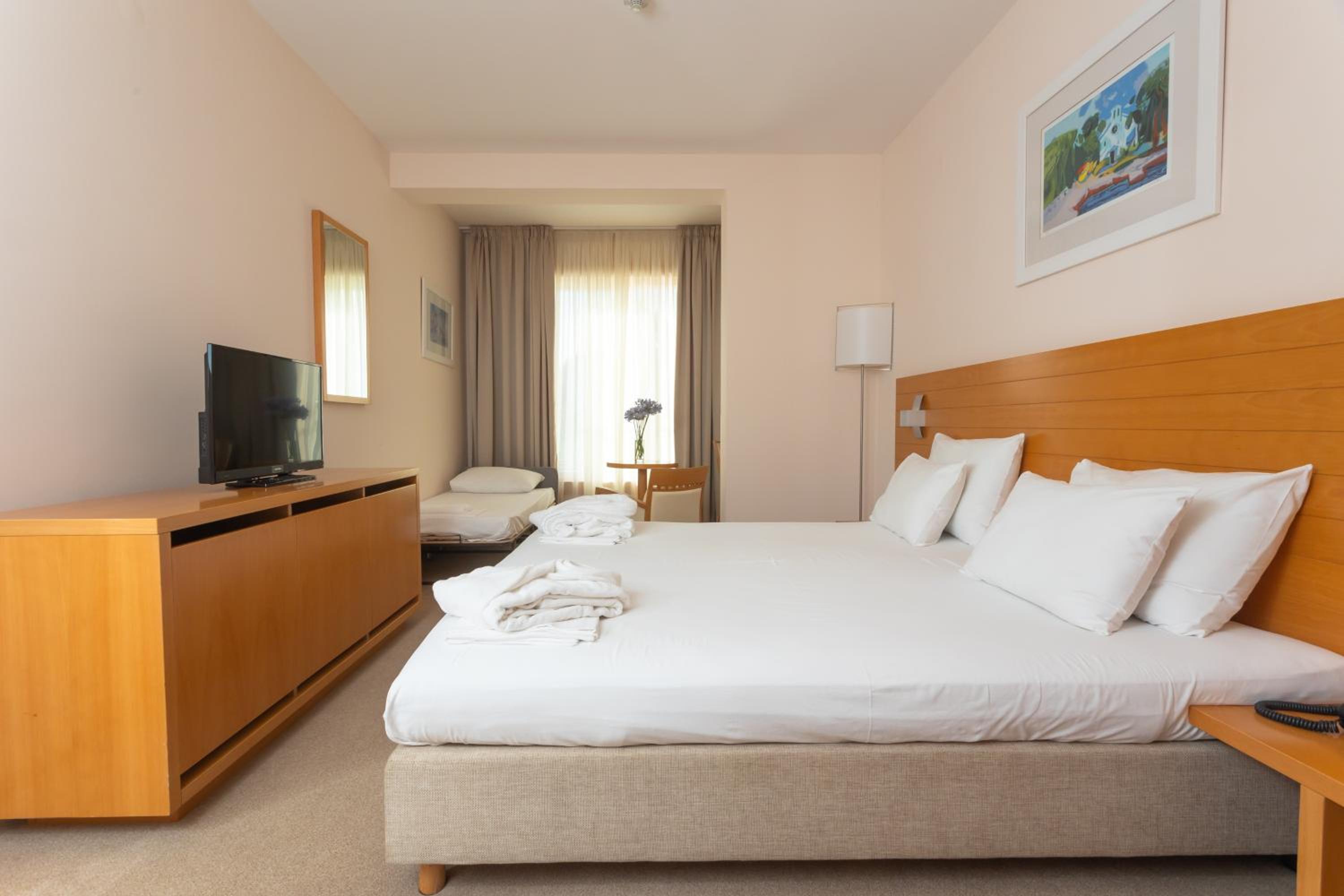 Standard Double Room - Photo 1