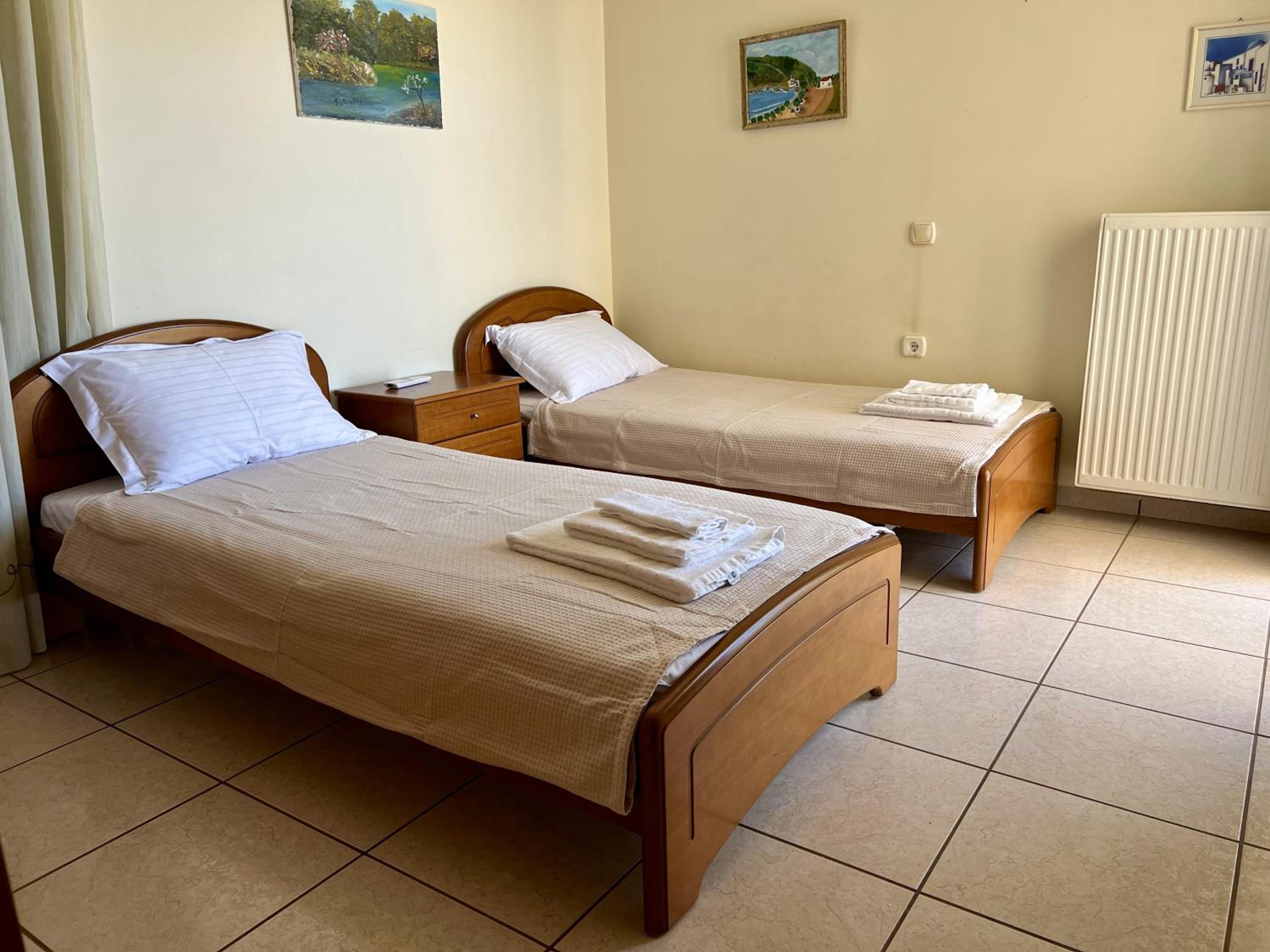 Three-Bedroom Vacation Home  photo 2