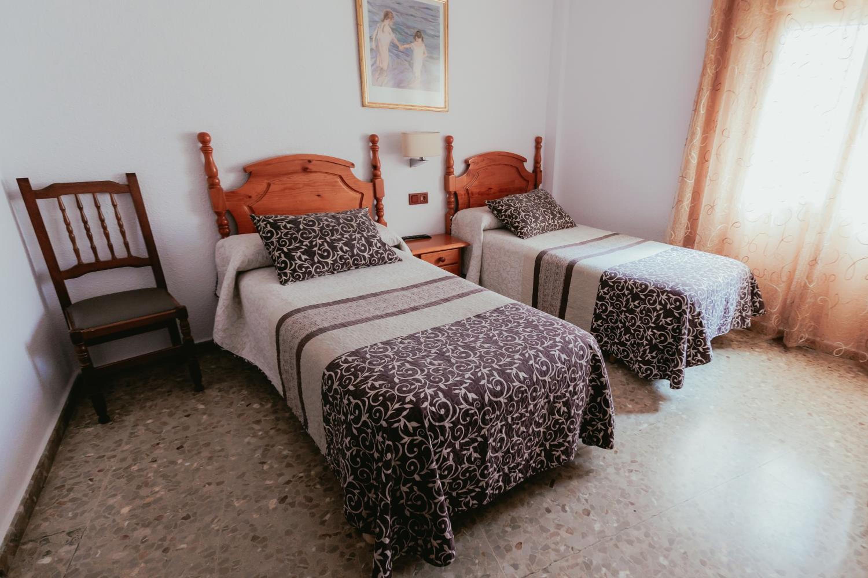 Single Room photo 3