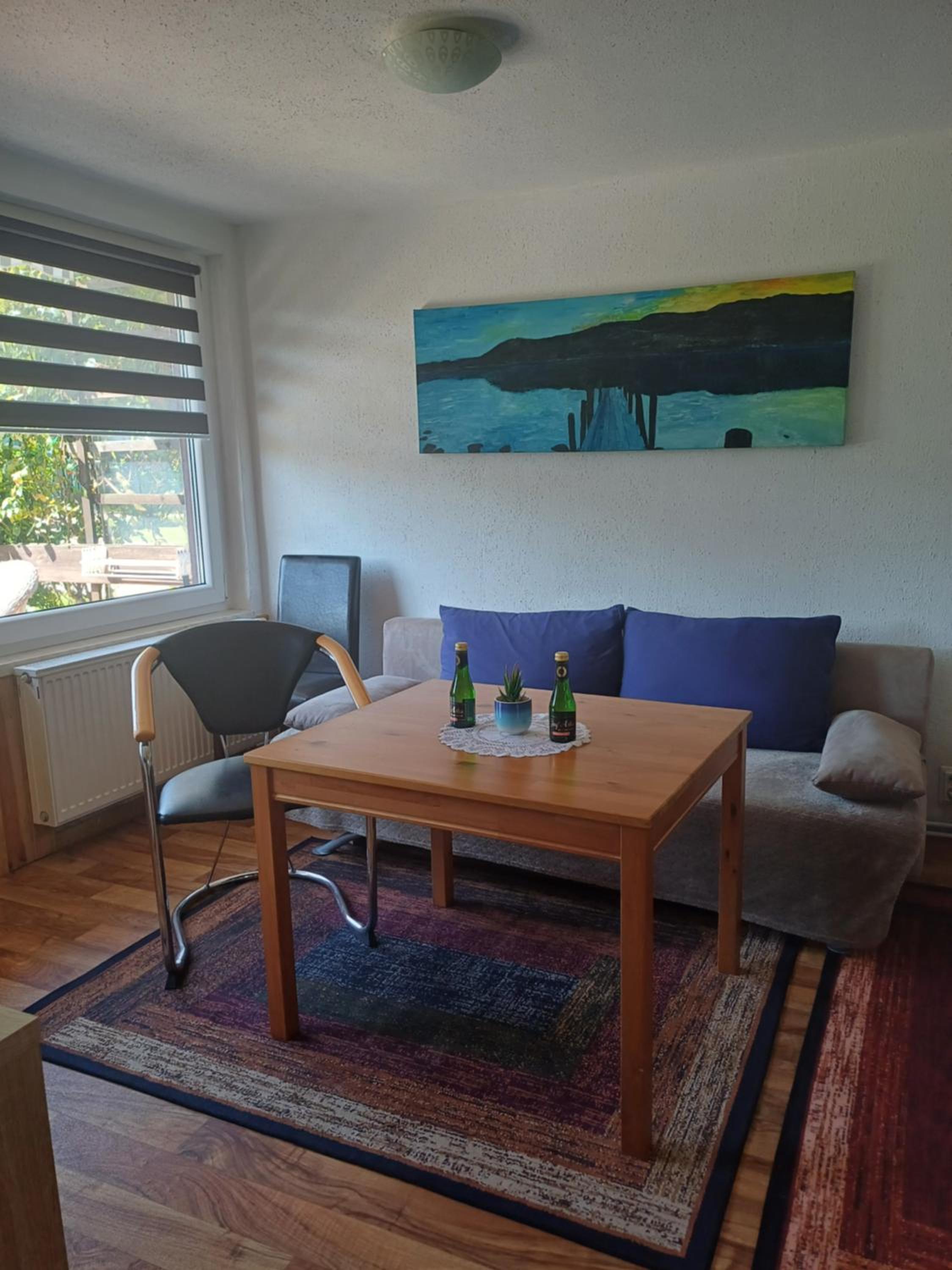 One-Bedroom Apartment photo 2