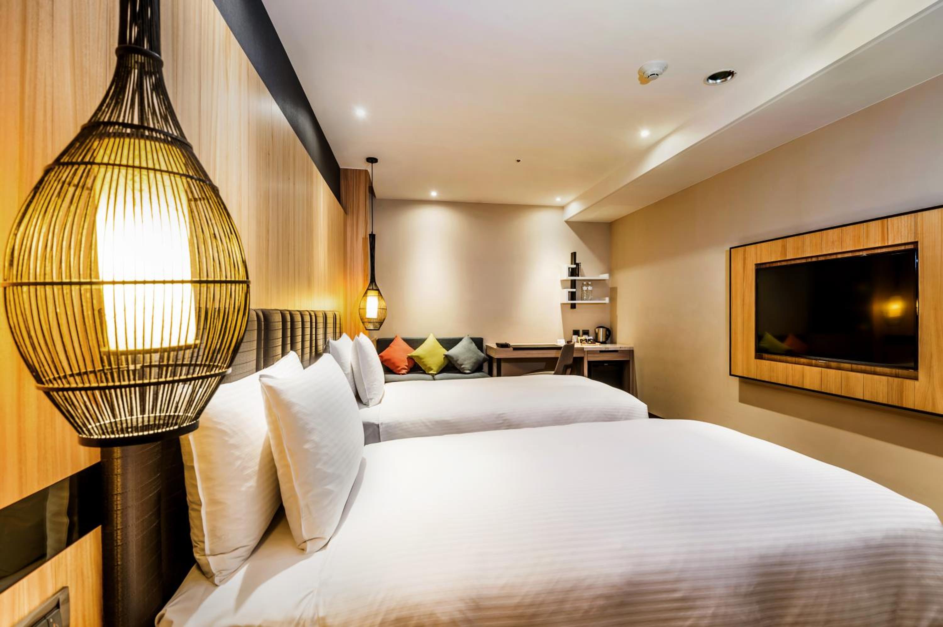 Twin Room with Bath photo 1