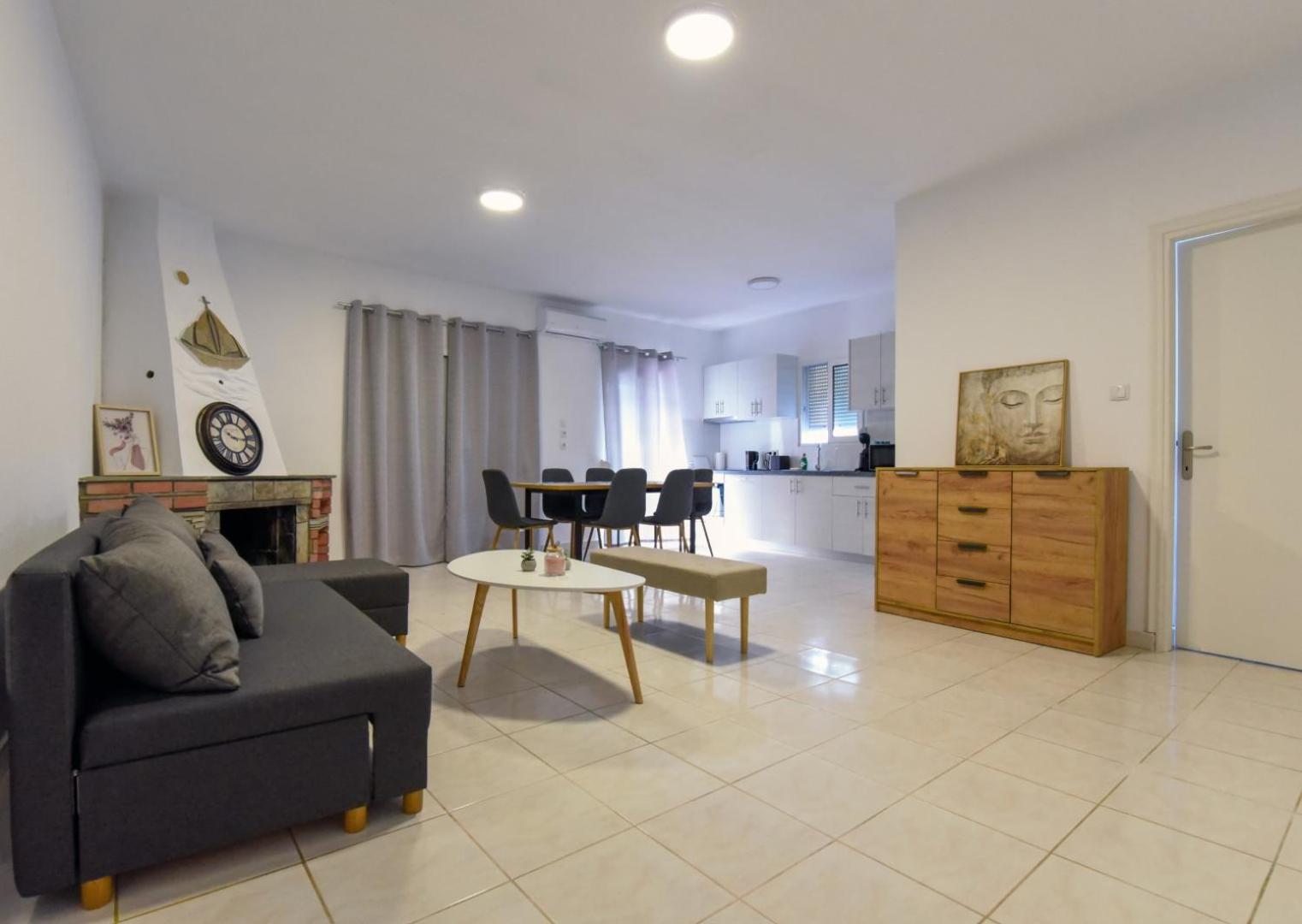 Two-Bedroom House photo 1