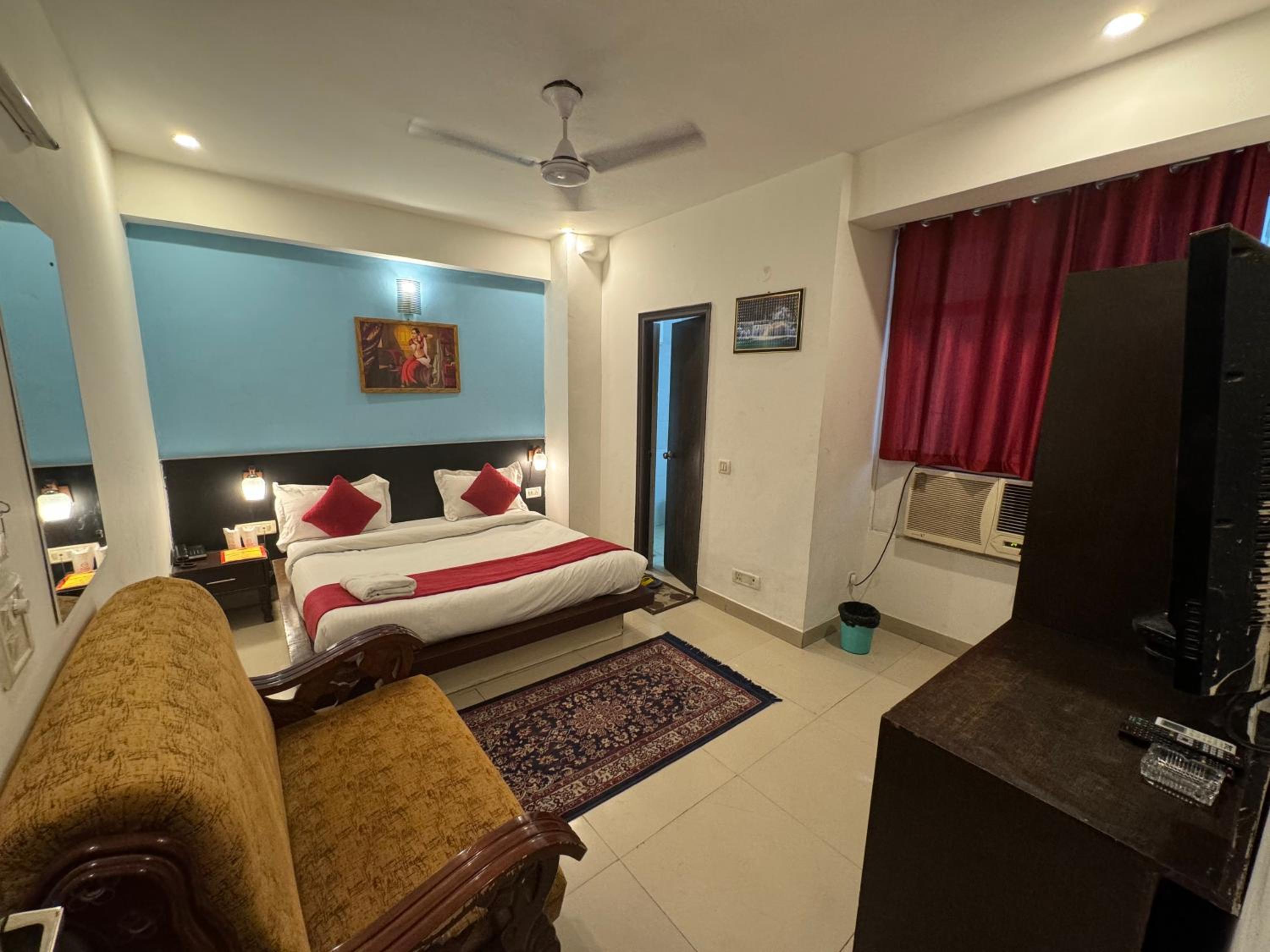 Deluxe Room - Photo 4