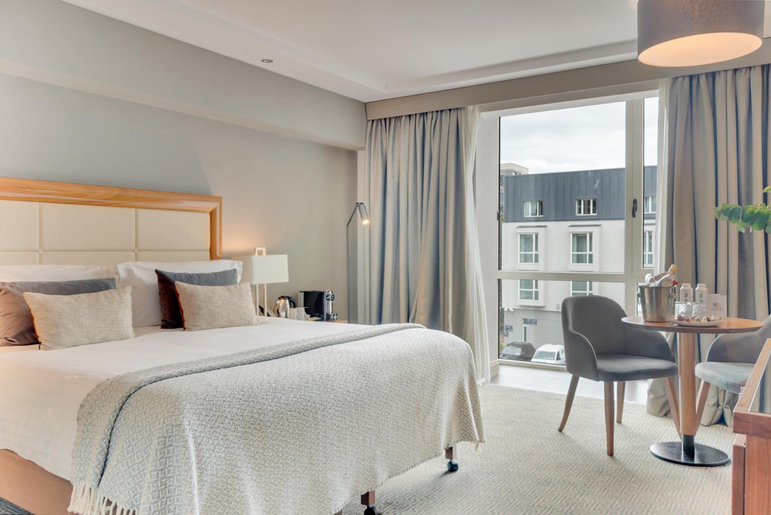 Classic King Room - Photo 2