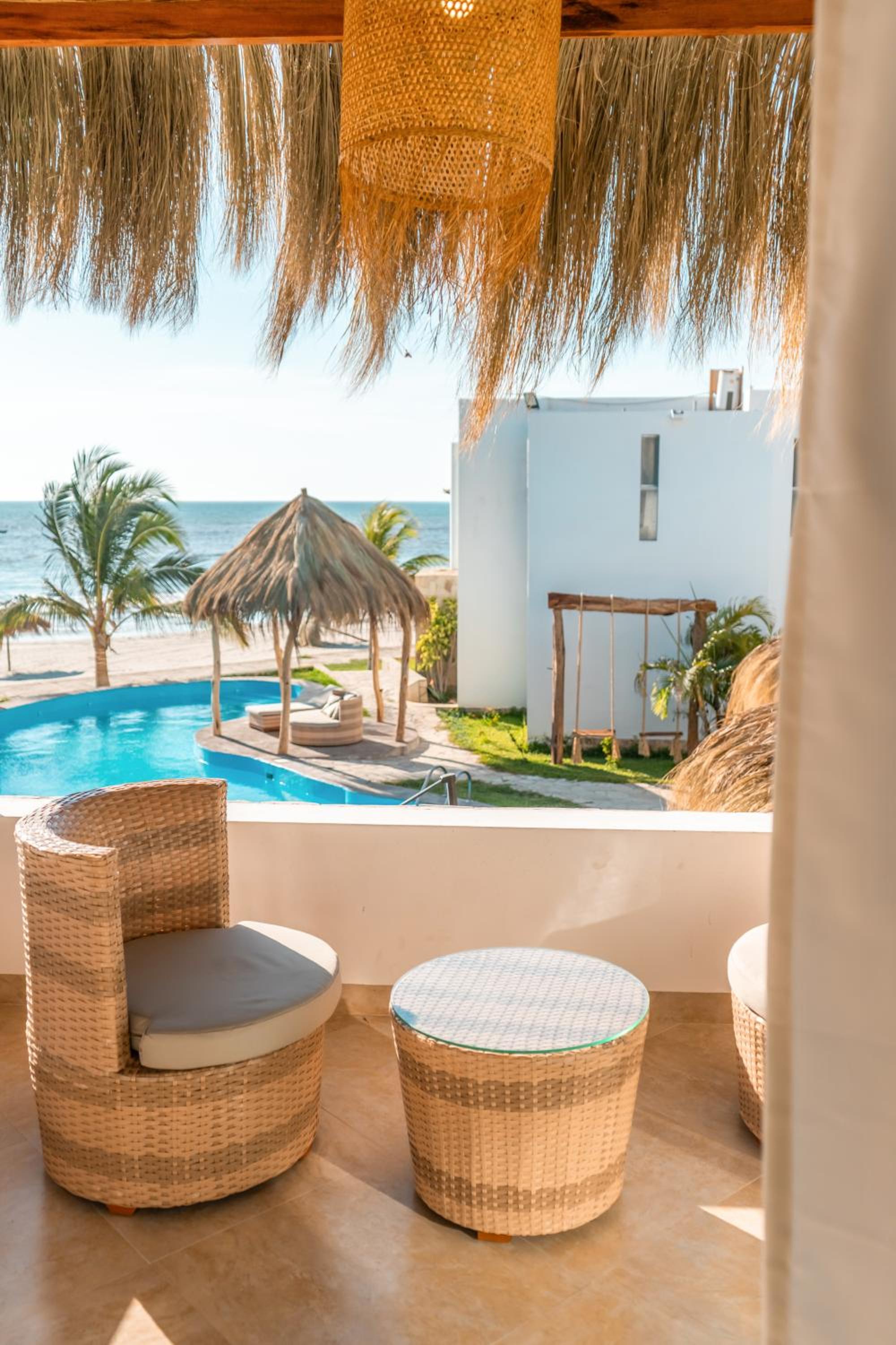 Triple Room with Pool View photo 3