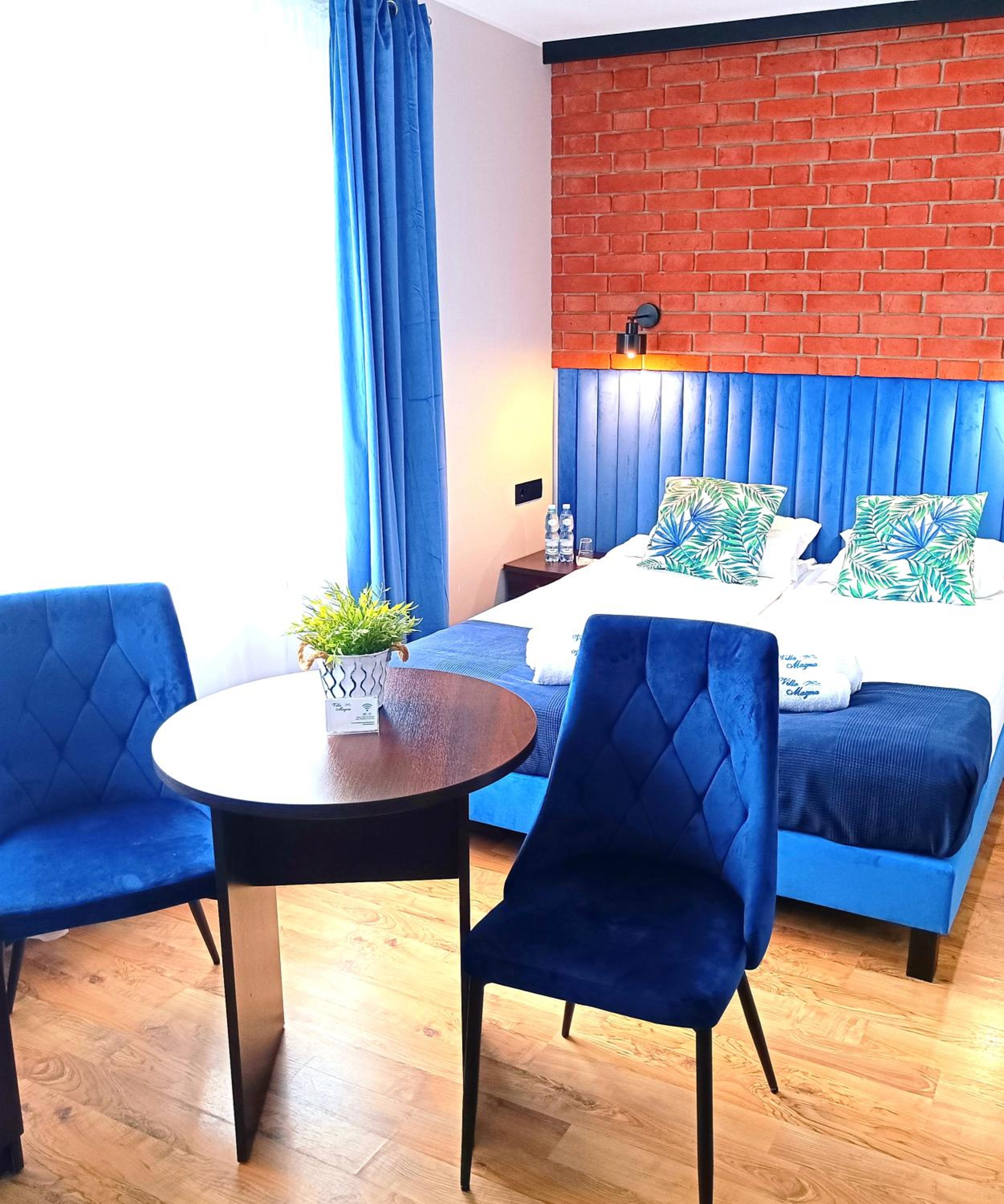 Triple Room - Photo 5