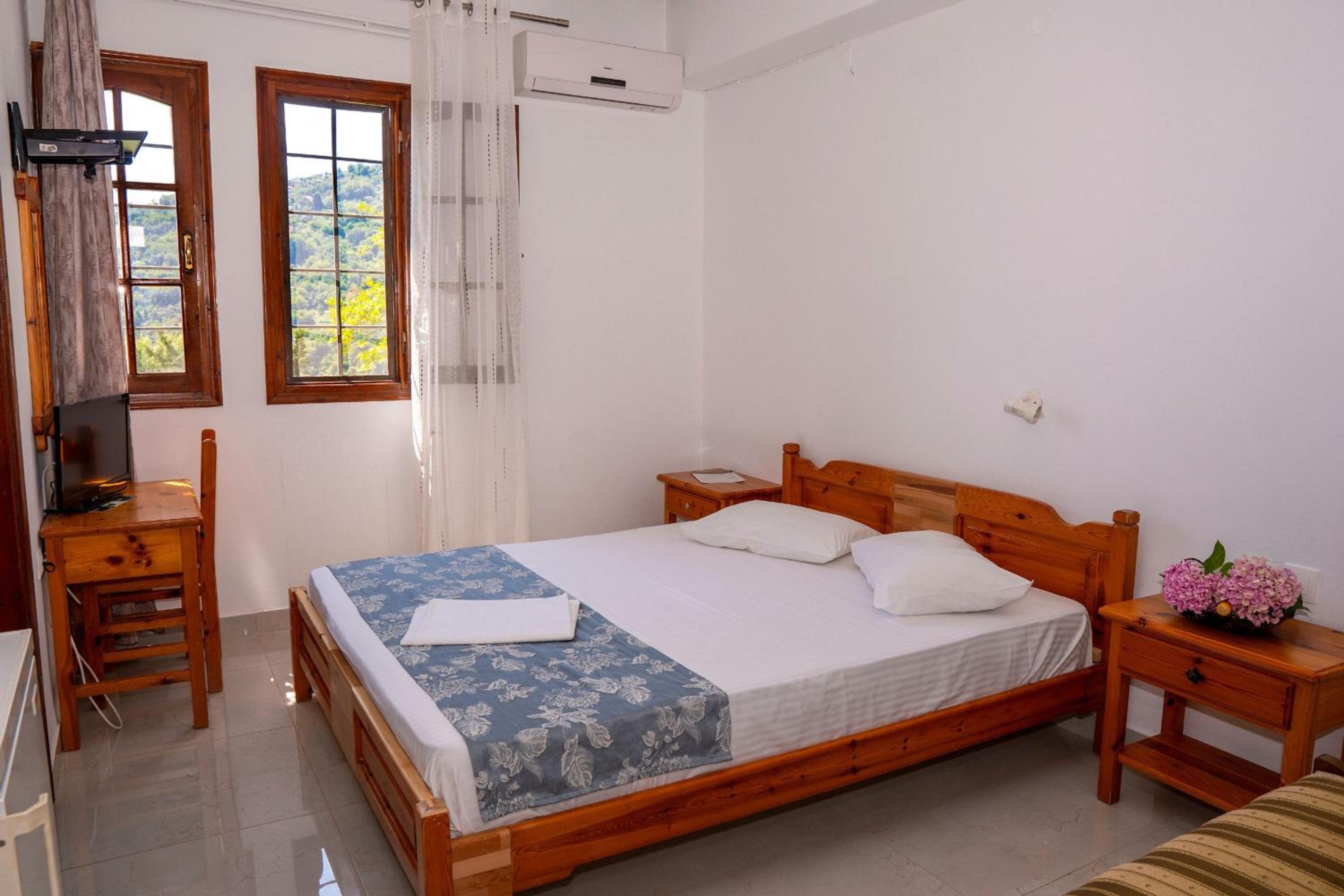 Double Room with Sea View photo 1