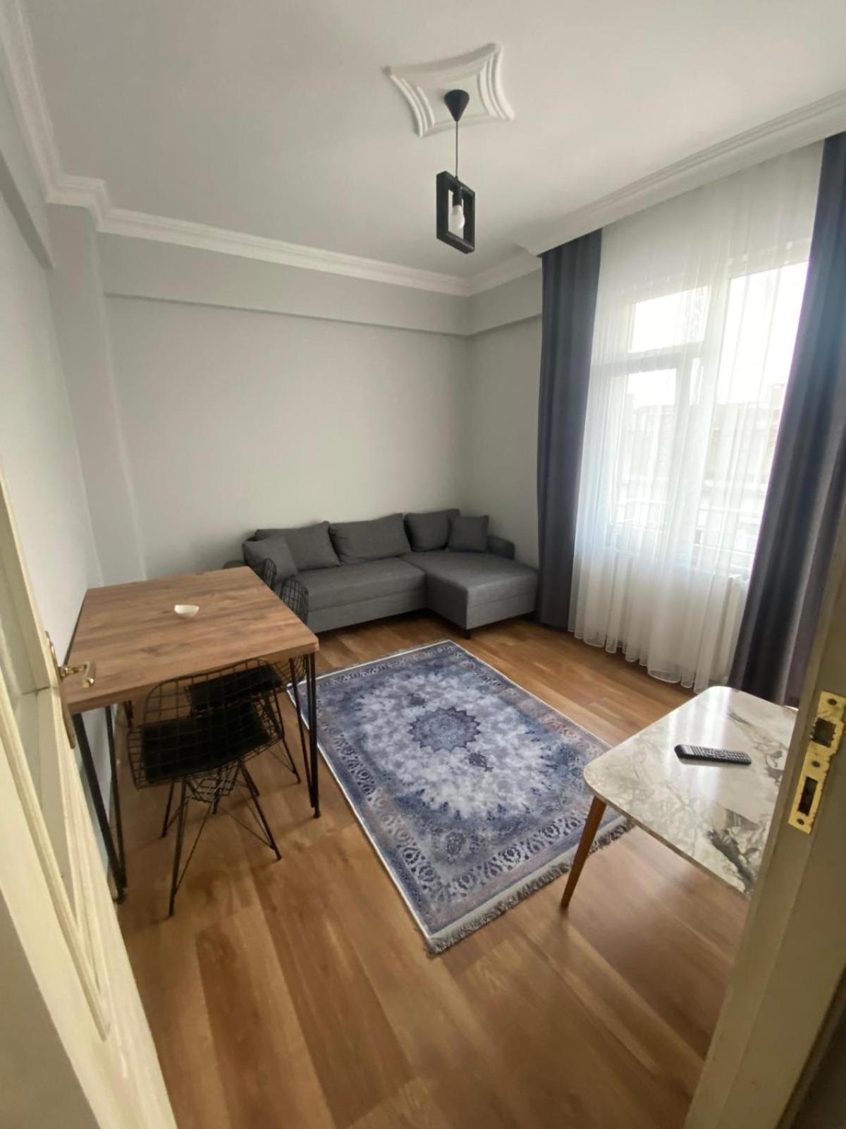 Apartment With Sea View