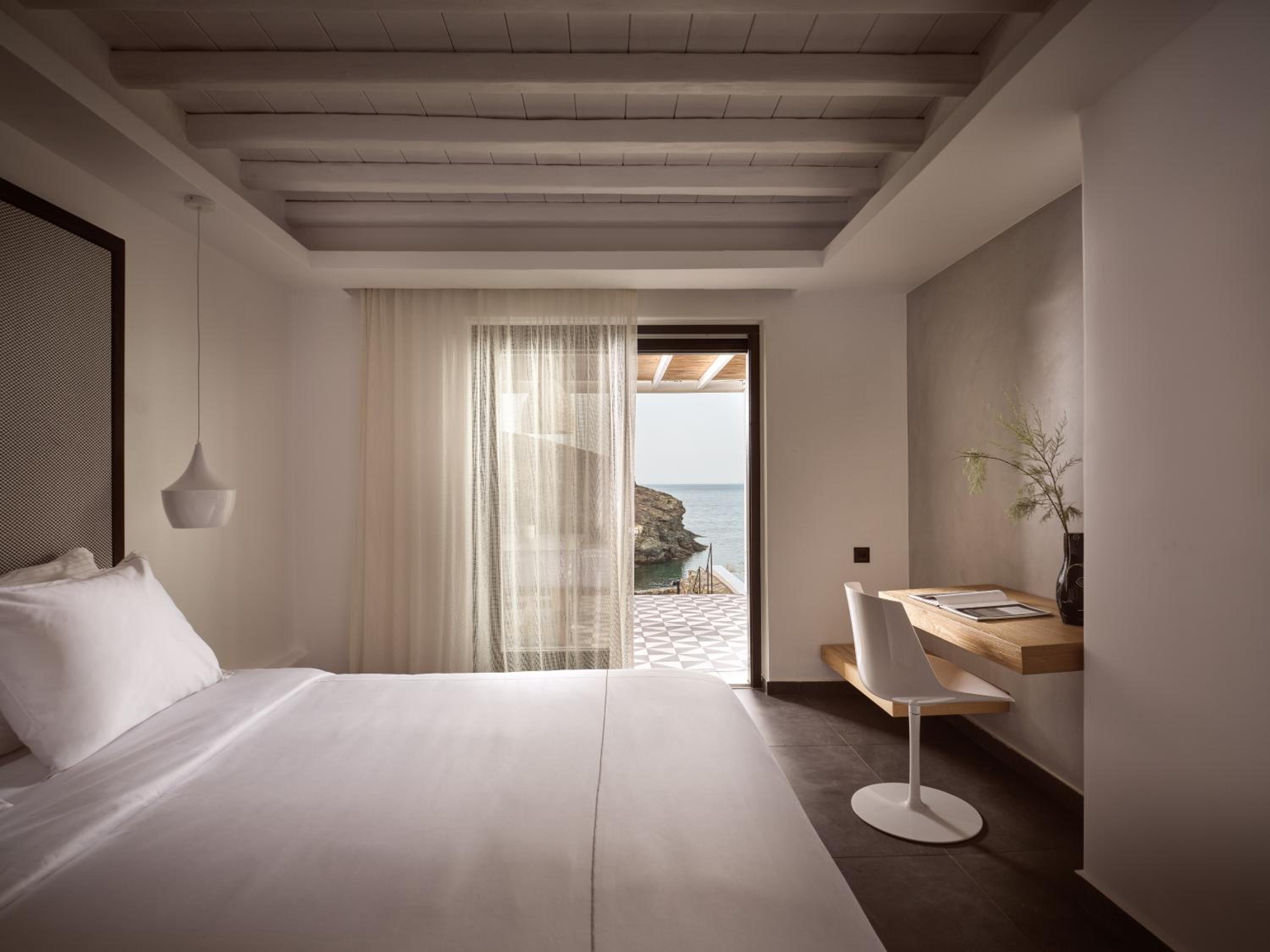 Two-Bedroom Suite with Pool  - Photo 2